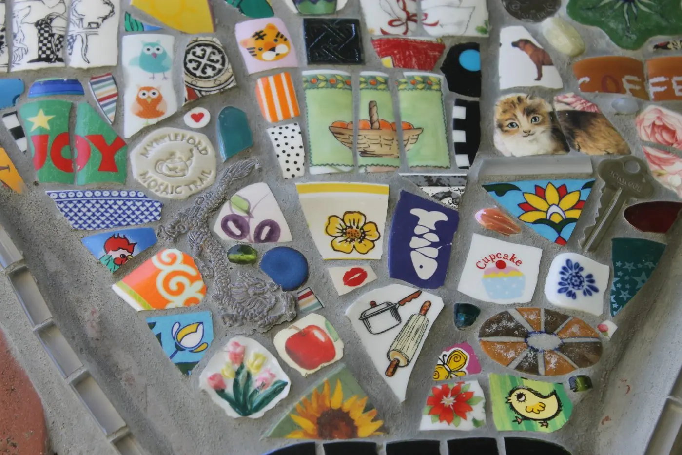 PROPOSED PROJECT FOR MYRTLEFORD VOLUNTEERS: A new mosaic piece will be planned in Myrtleford with the community\\'s assistance.