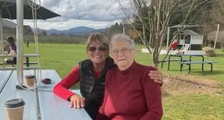 From Germany to Bright: a beautiful friendship blossoms through volunteering