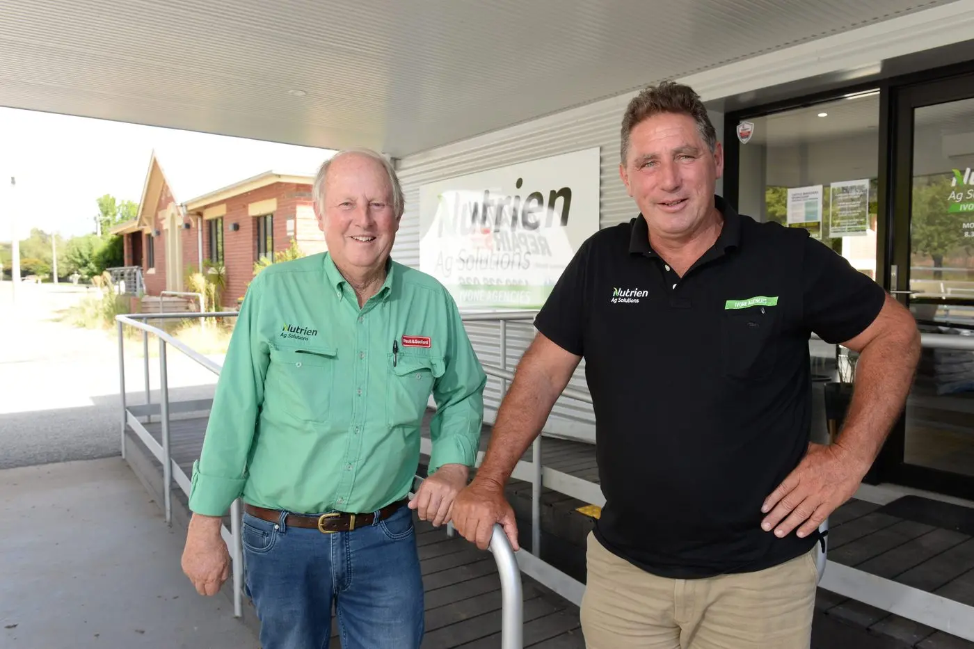 BEEF BUFFS: Livestock manager Dan Ivone (right), with former boss Mike Scollard, has been working in the cattle industry for over 30 years. PHOTO: Brodie Everist
