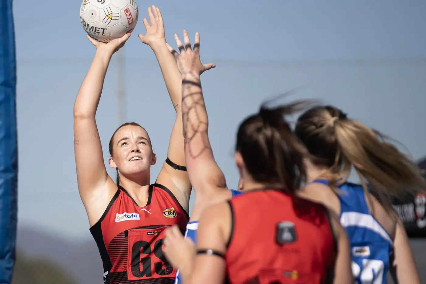 SURE SHOT: Daisey O\\'Kane combined well with Taylah Reidy in the shooting ring for the Saints. PHOTOS: Melissa Beattie