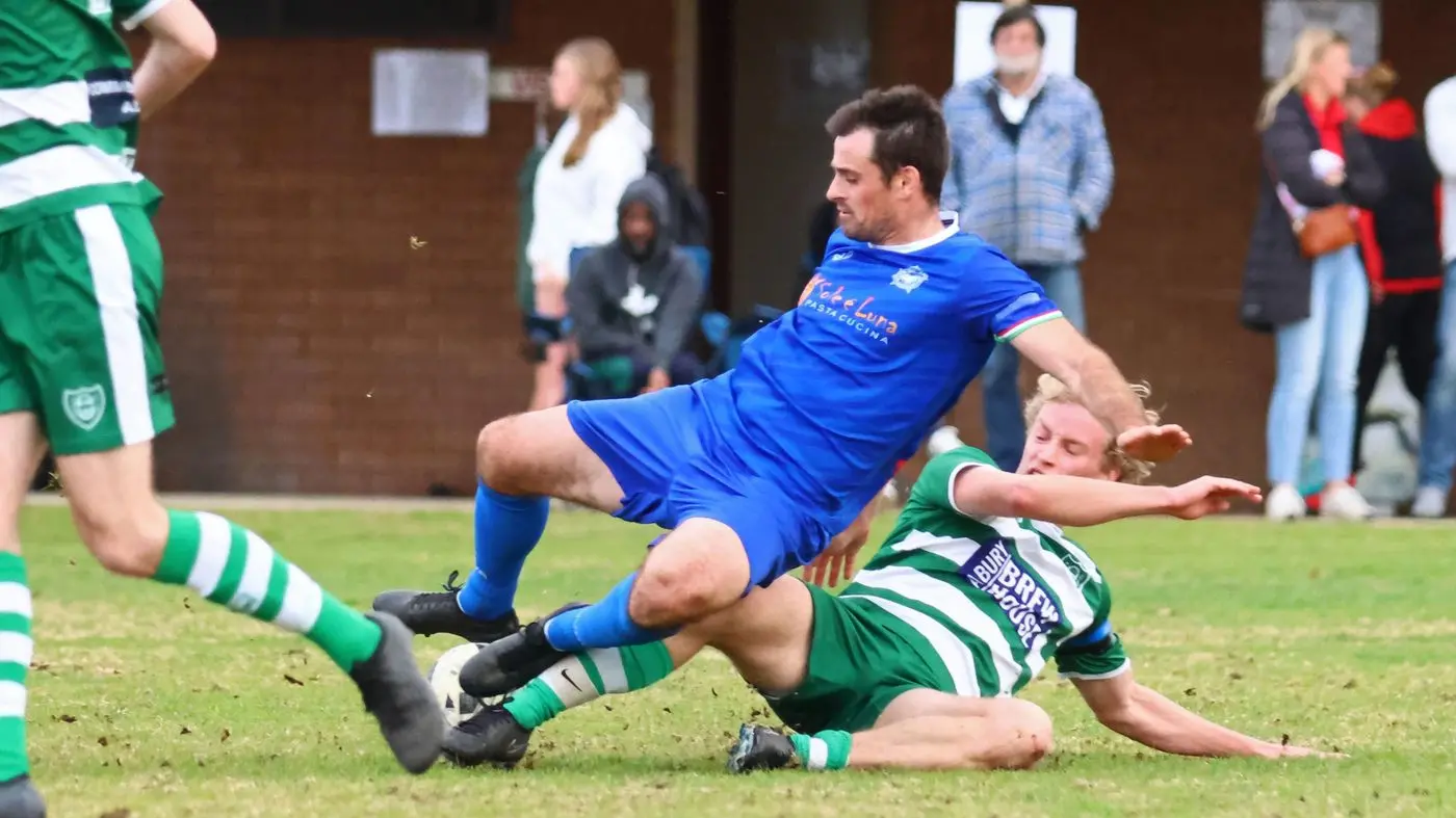 One step from glory: senior men, reserve women win through to cup finals