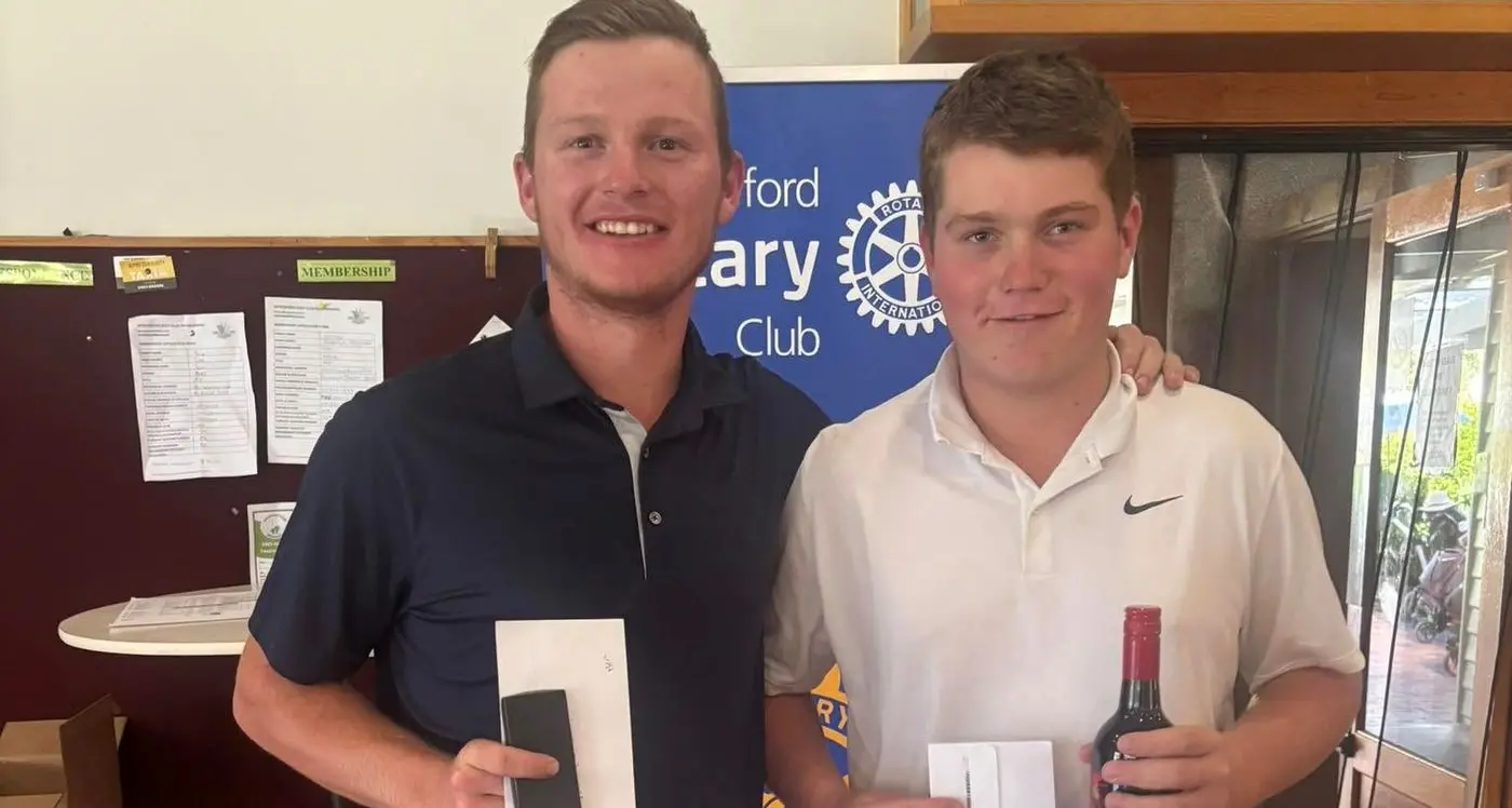 Alpine golfers show their skill