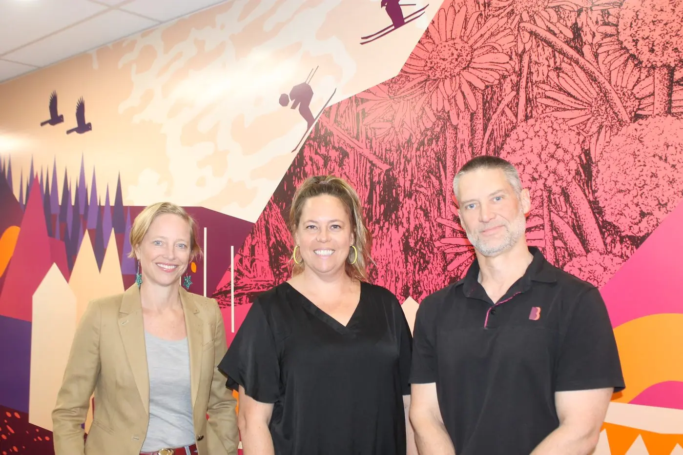MURAL MARKS A MILESTONE:  Board member and project organiser Britt Howard, mural artist Kirrily Anderson and Bright Bendigo Bank branch manager Mark Ditcham, are all pleased with the outcome of the bank\\'s new community mural. PHOTO: Phoebe Morgan