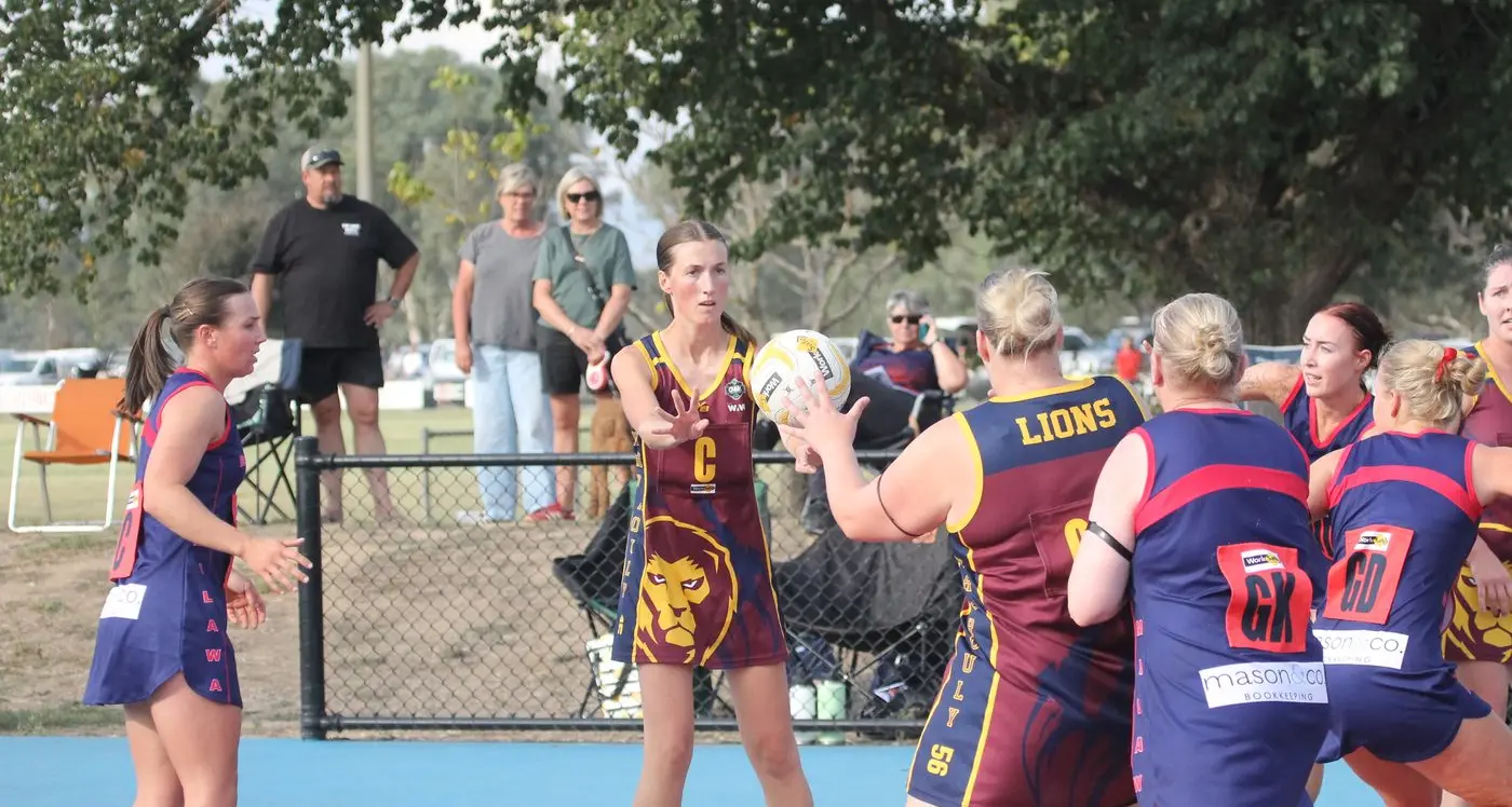 Whorouly A grade push Demons to the limit