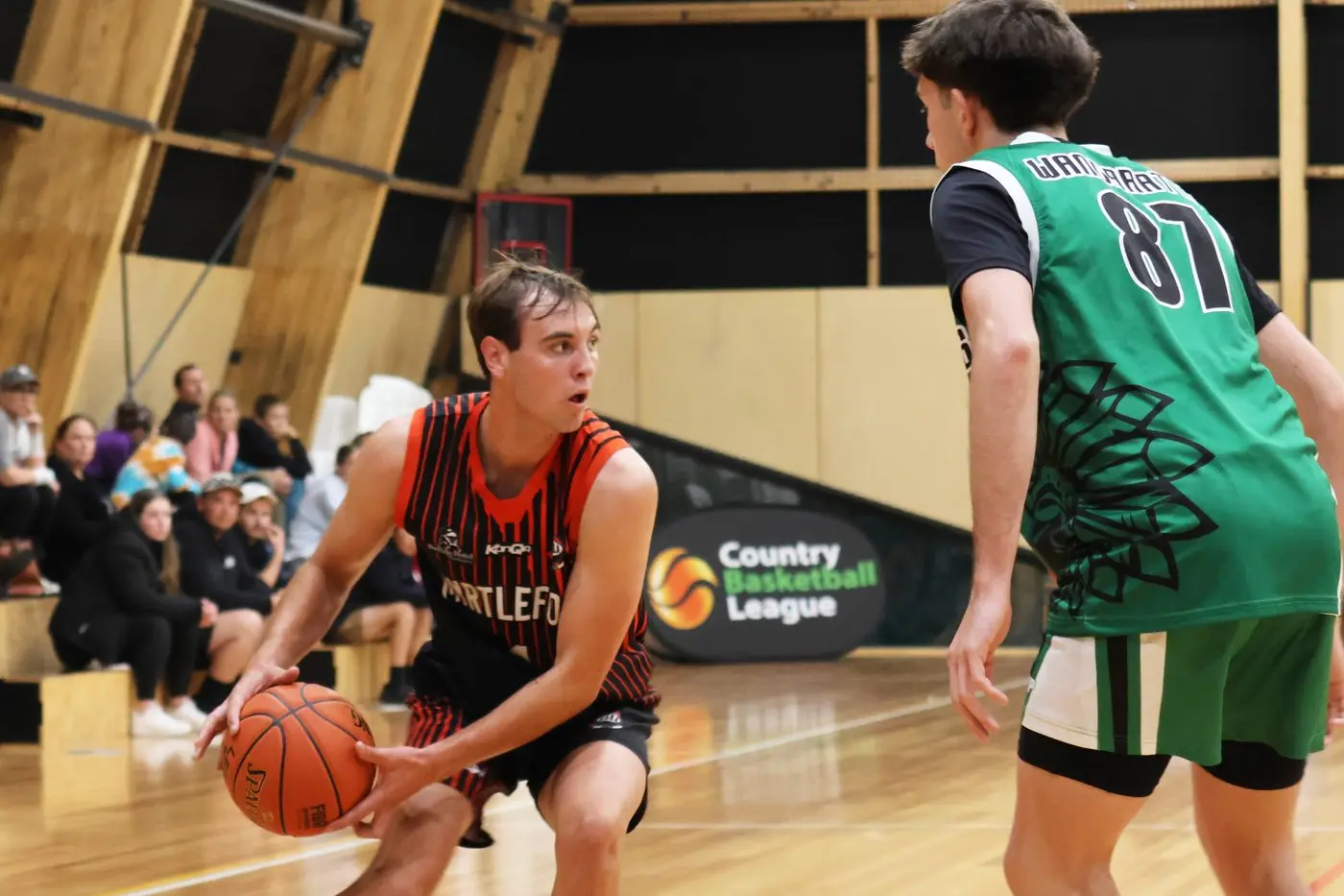 QUICK CHANGE: Tyler Barker looks to change direction in the Saints\\' win over Wangaratta. PHOTOS: Janet Watt