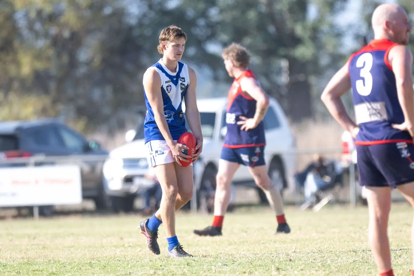 SPEARHEAD: Cooper Thomason, pictured in last week\\'s match with Milawa, slotted seven goals in his side\\'s 72-point win over North Wangaratta. PHOTOS: Kurt Hickling