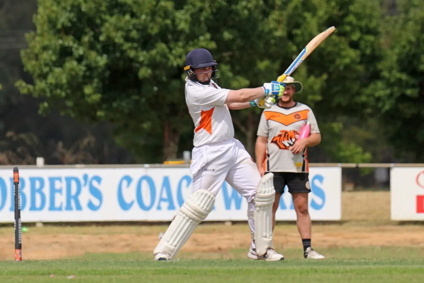 SOUND KNOCK: Seamus Phillips\\' innings 52 from 117 deliveries helped Ovens Valley United post a competitive score after early wickets fell. PHOTOS: Janet Watt Id:38256