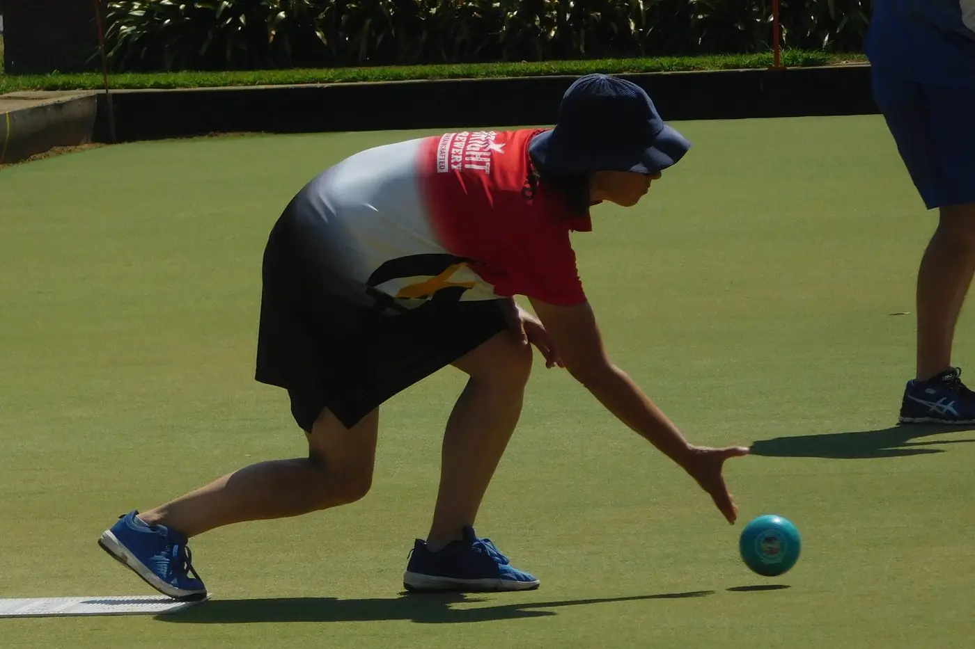 ON THE GREEN: Peta Mattys sends down a shot.