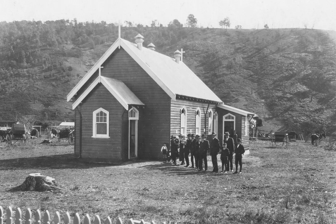 OPENING OF ST JOHN\\'S CATHOLIC CHURCH: Mudgegonga 1924. Id:38411