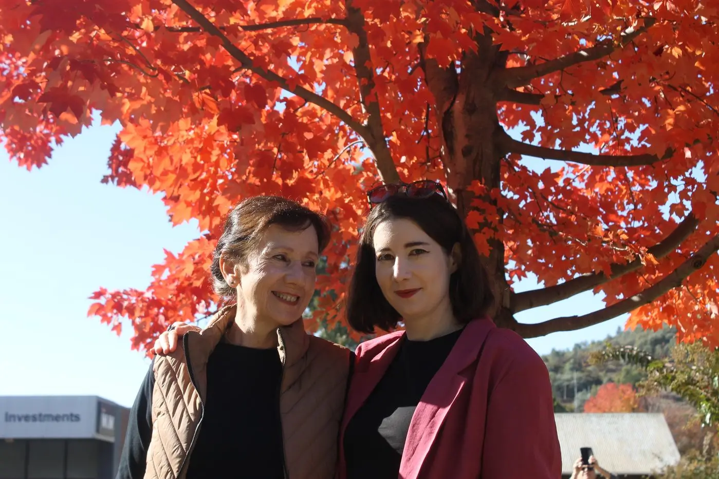 Lyn and Nicole Firth.