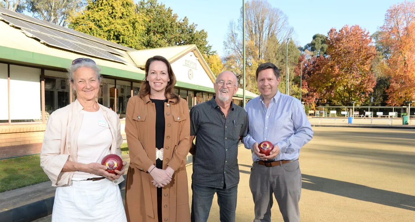 Budget backs bowls club’s all-weather project