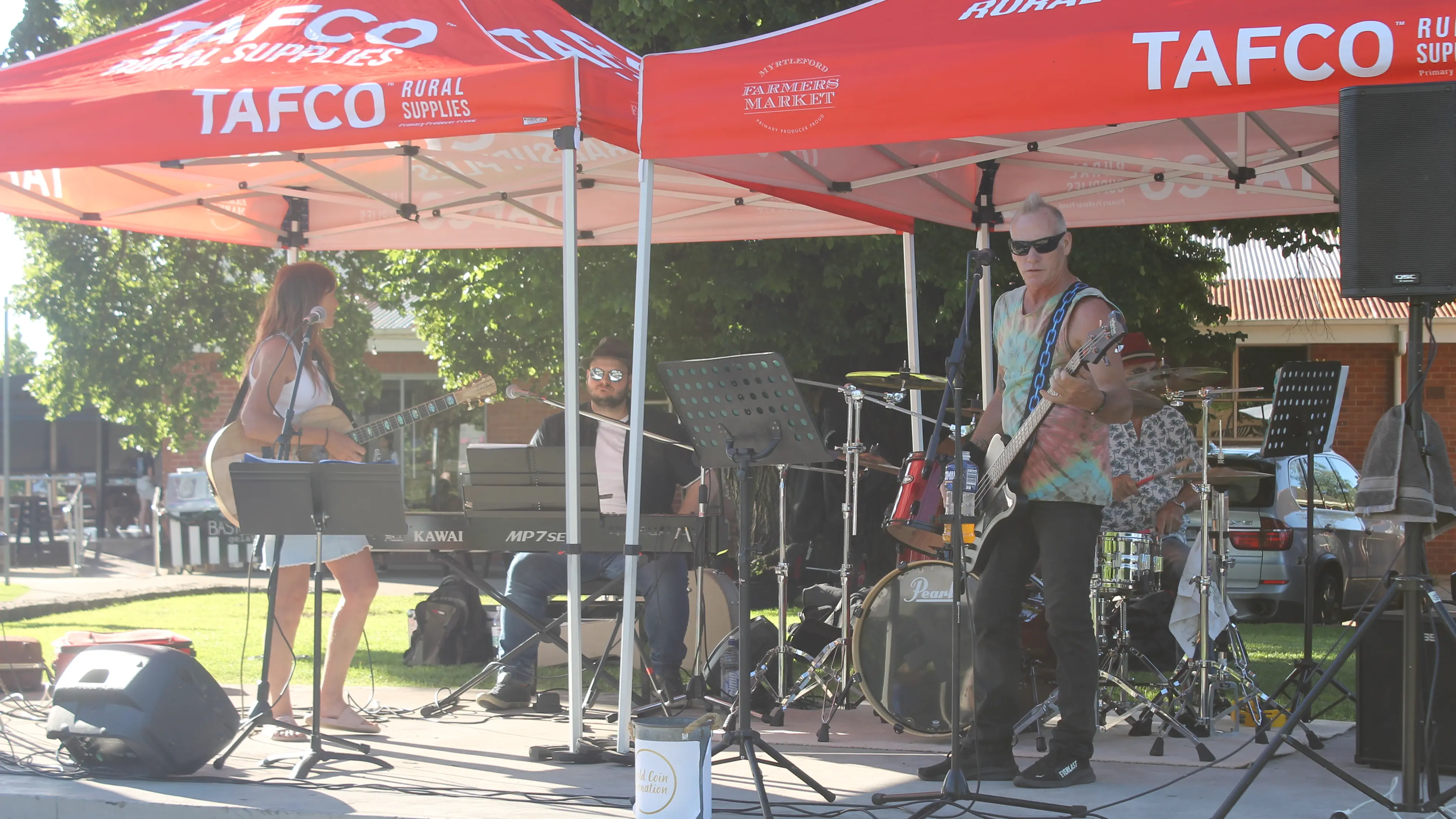 Songsters return to town this Summer