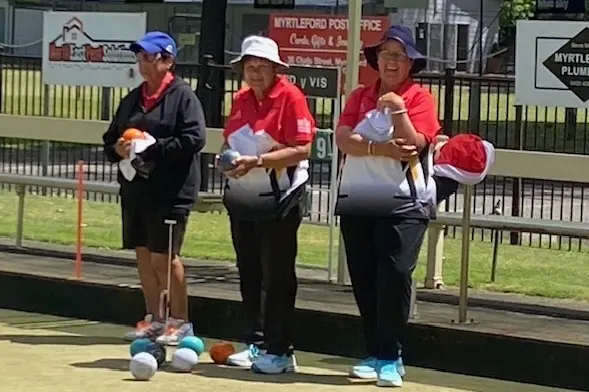 <p>TRIPLE THREAT: Mary Paton, Pauline Clearson and Liz Saunders in action at the recent Ovens and Murray Triples Tournament.</p>\\n