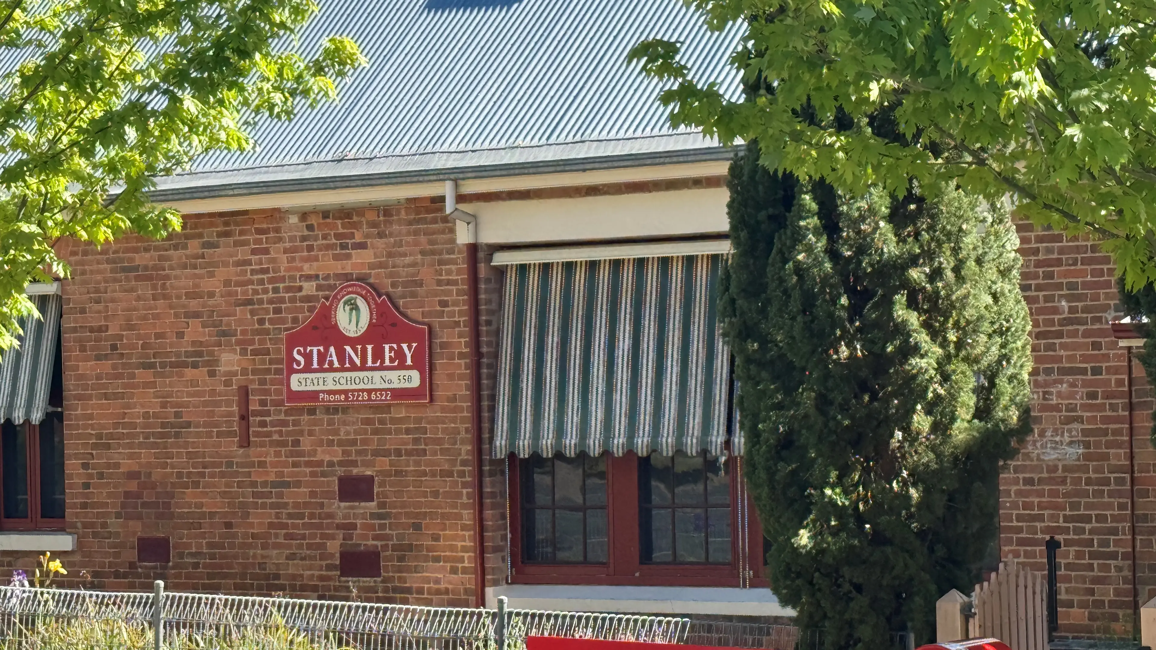 Stanley community moves to reopen school