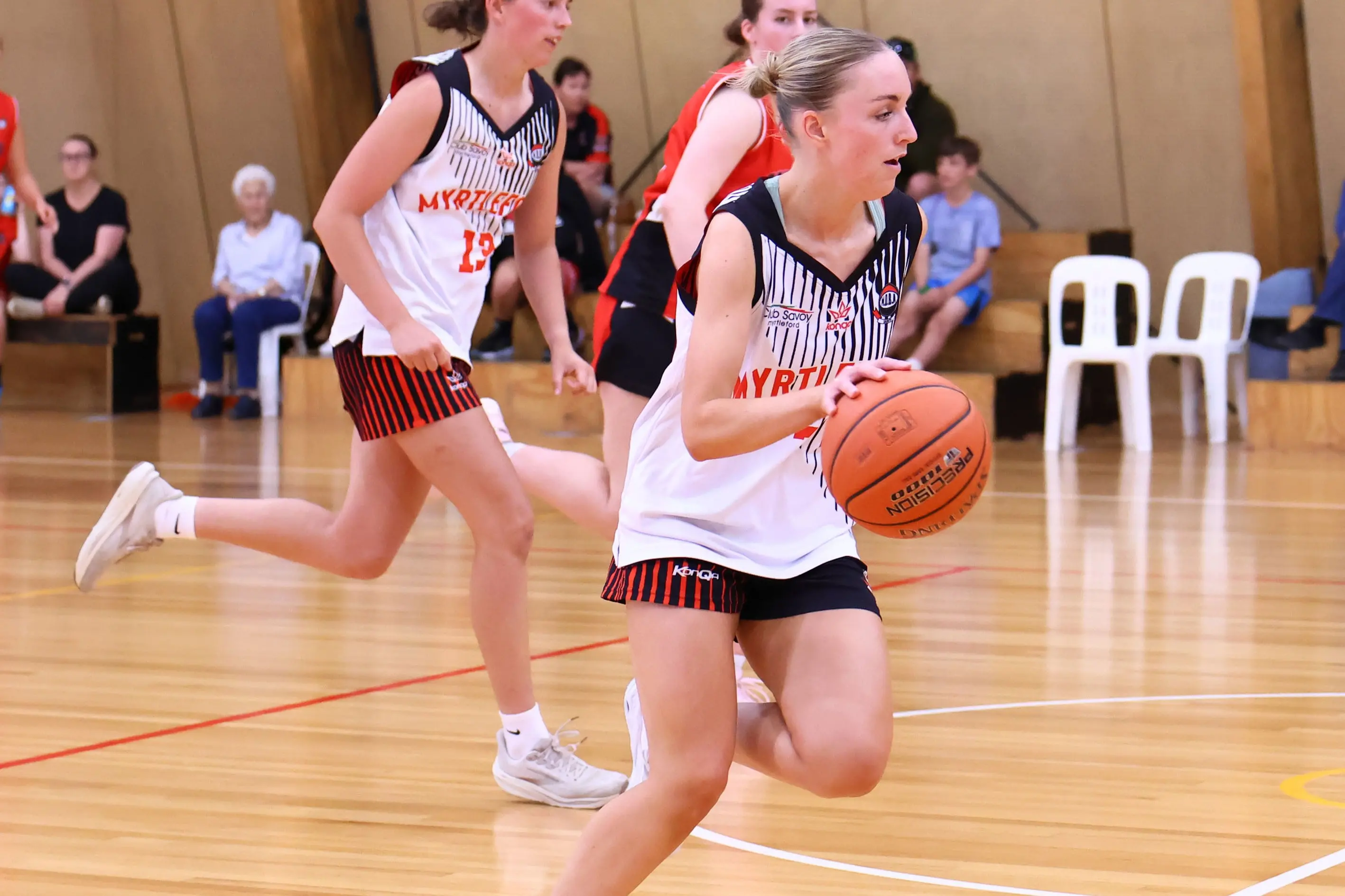 <p>FULL SPEED: Blaynee House drives down the court. PHOTO: Janet Watt</p>\\n