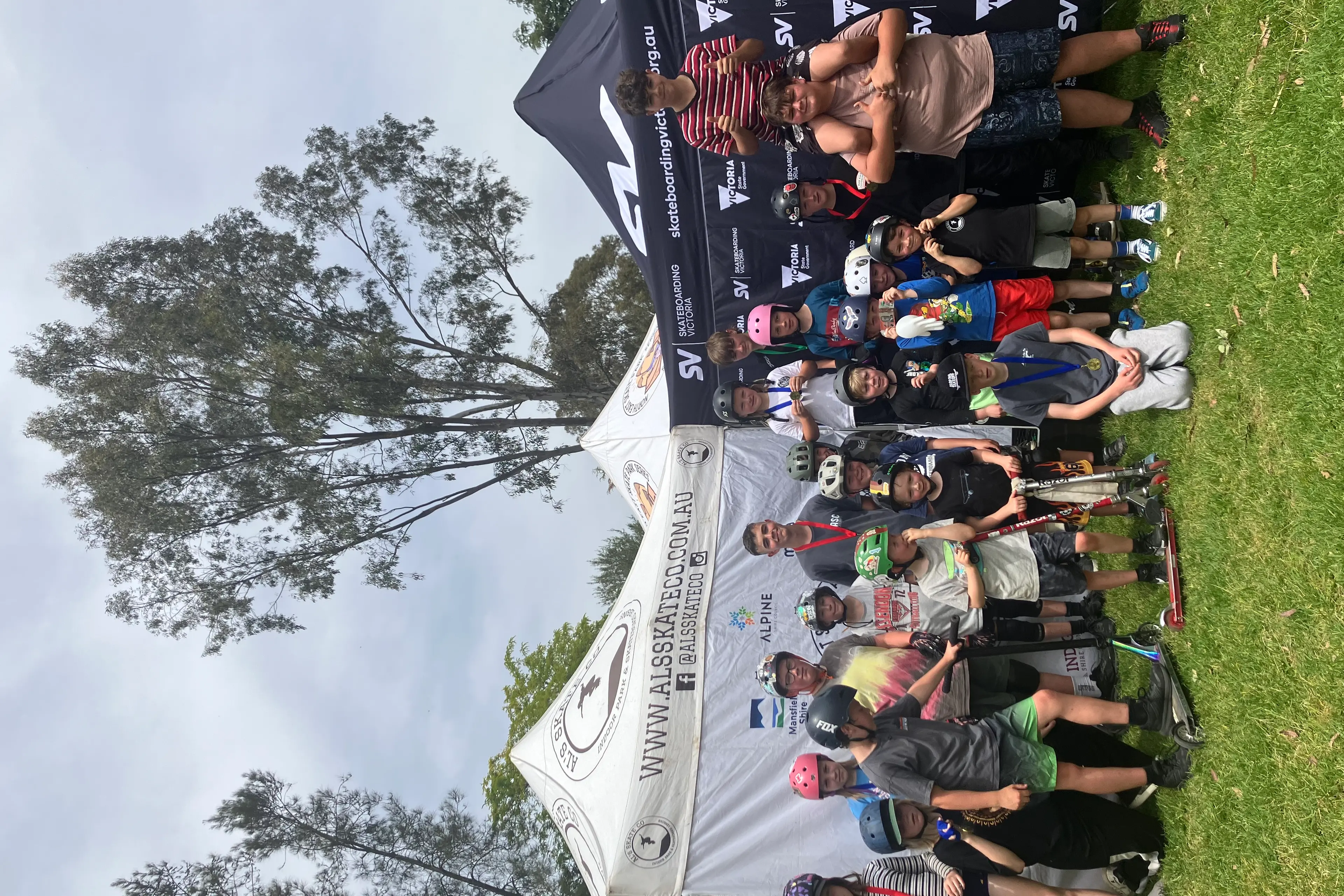 <p>ACTION ATTRACTION: Scores of skating aficionados attended Myrtleford\\'s Skatepark on 15 November to get their skate on, as the North East Skate Park Series arrived in town. PHOTOS: ASC</p>\\n