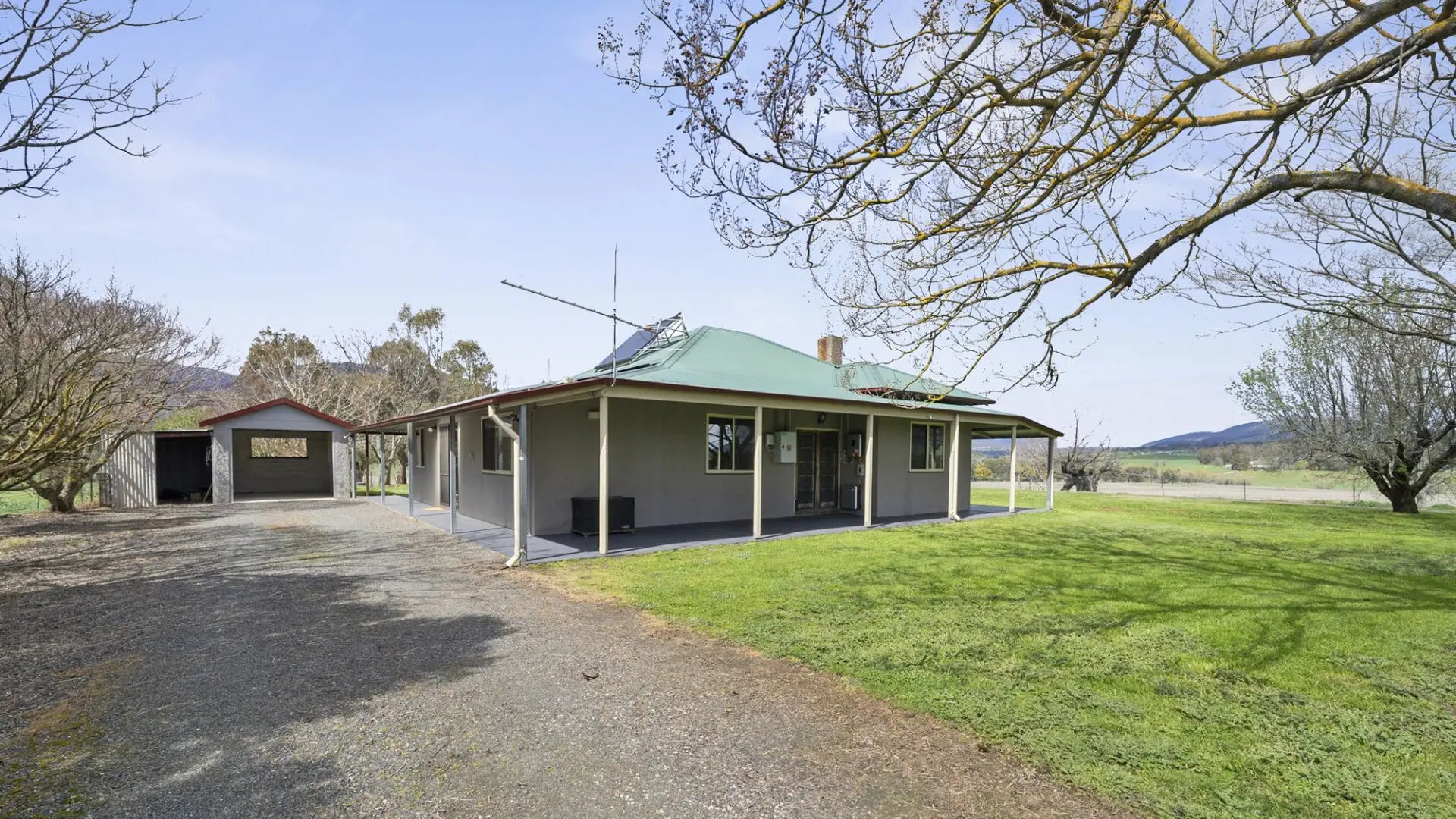 Breathtaking Views On 1.4 Acres