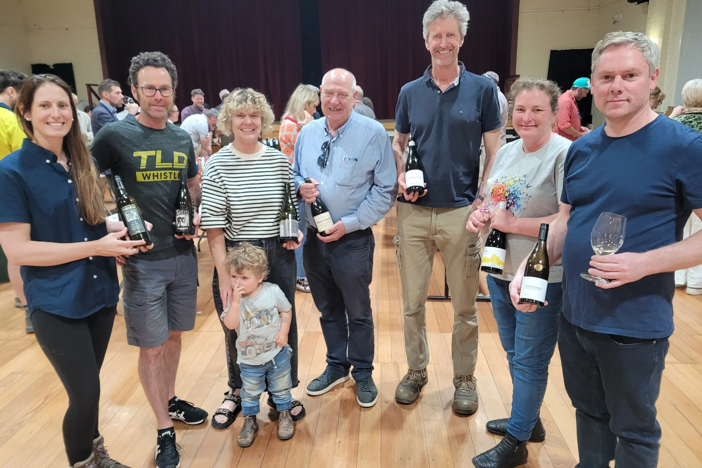 <p>*Copy_*Copy_north east wine_Image001_56866</p>\\n