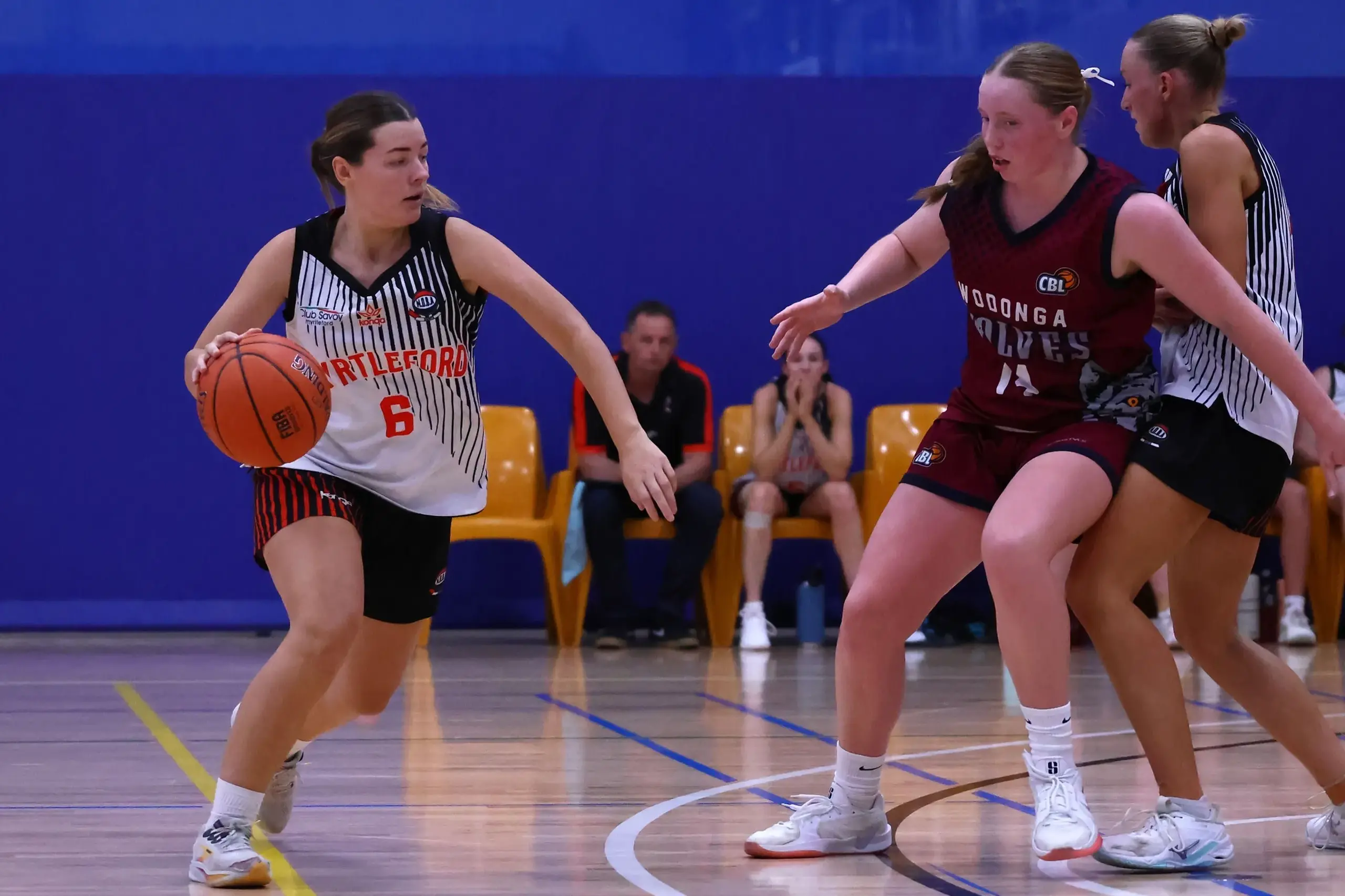 <p>OFFENSIVE DRIVE: Matilda Preston attacks the paint in the Saints\\' semi-final loss to the Wolves. PHOTO: Janet Watt</p>\\n