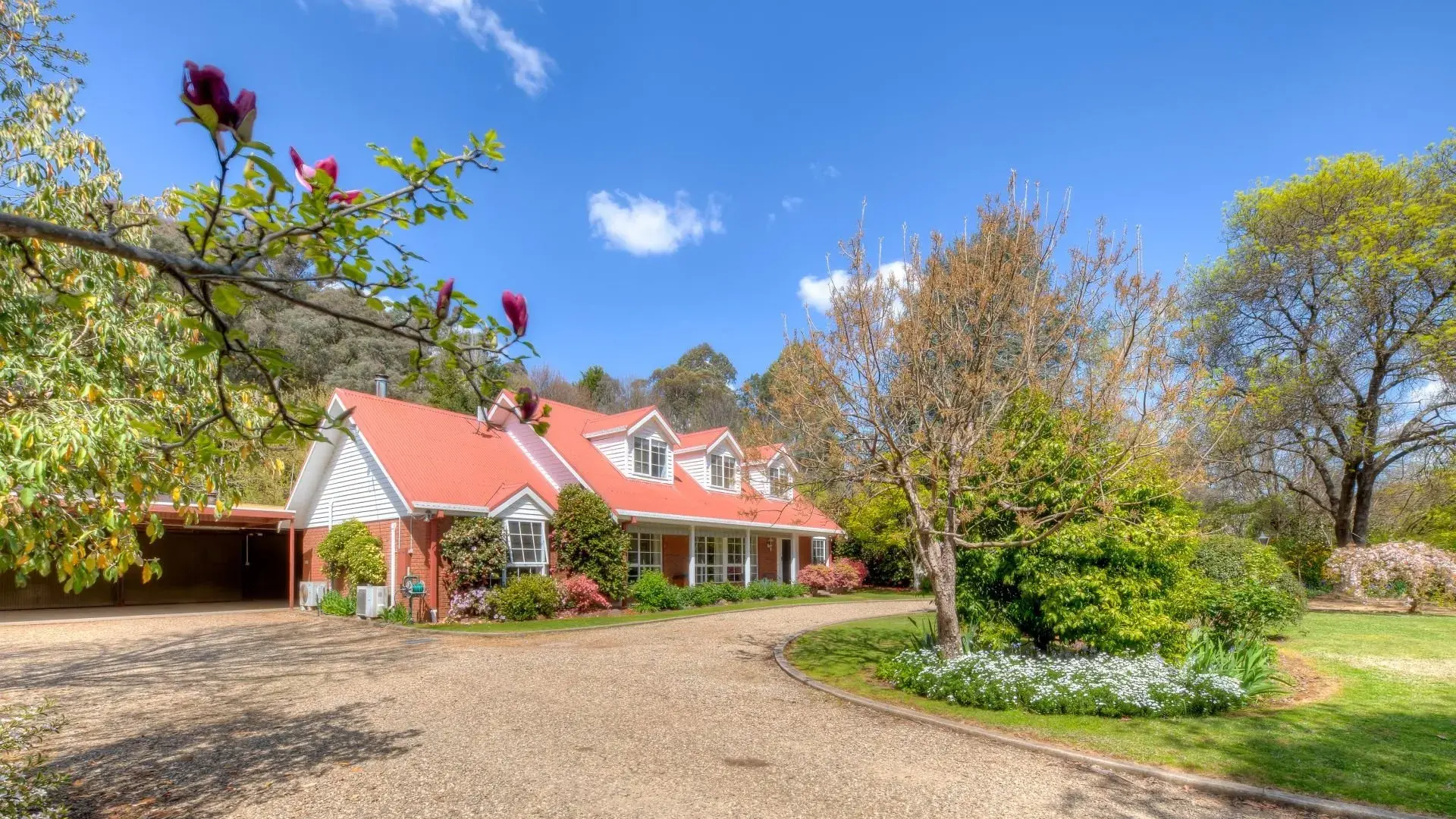 Wandiligong Retreat: Family Haven Awaits