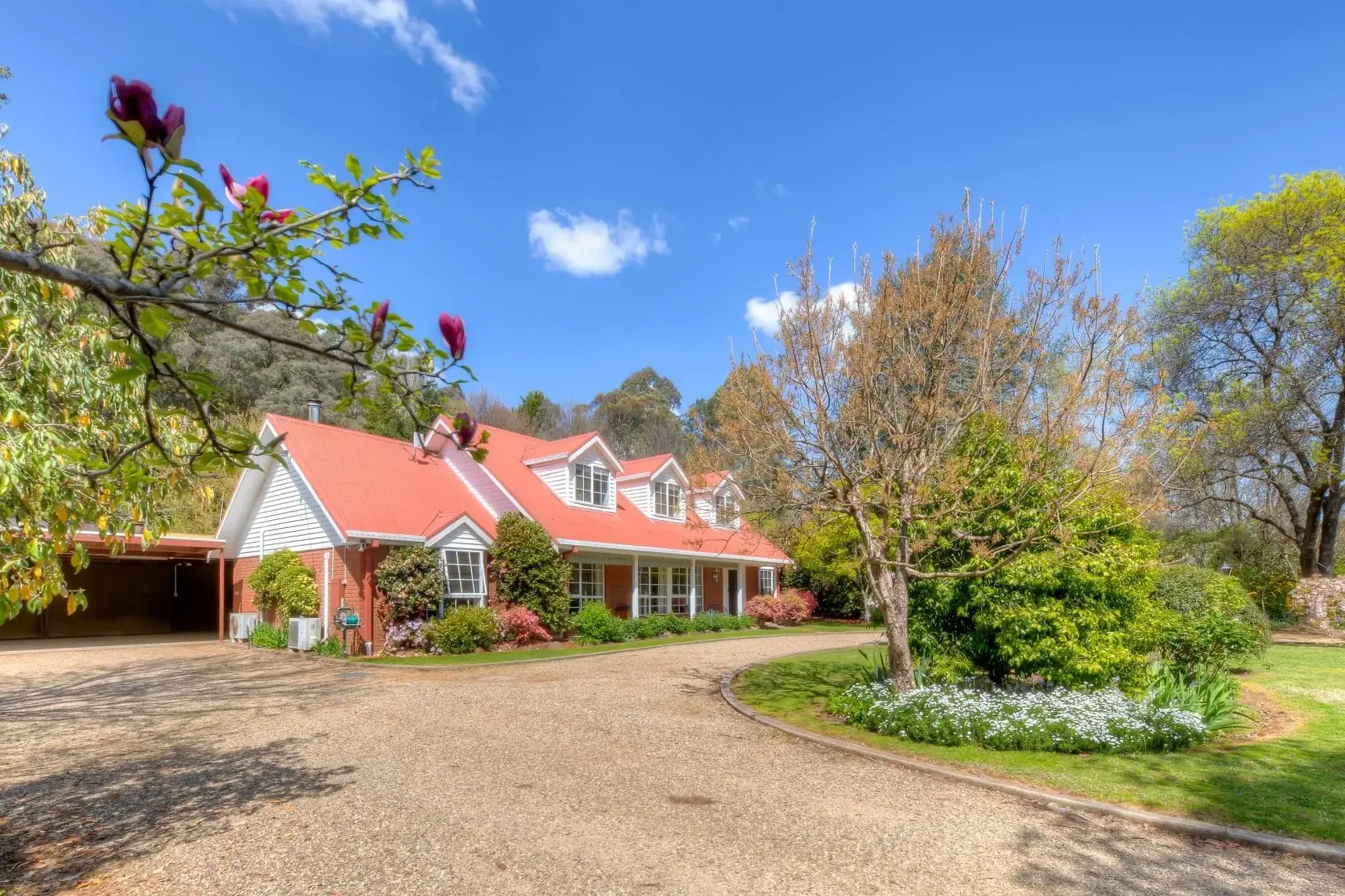 Wandiligong Retreat: Family Haven Awaits