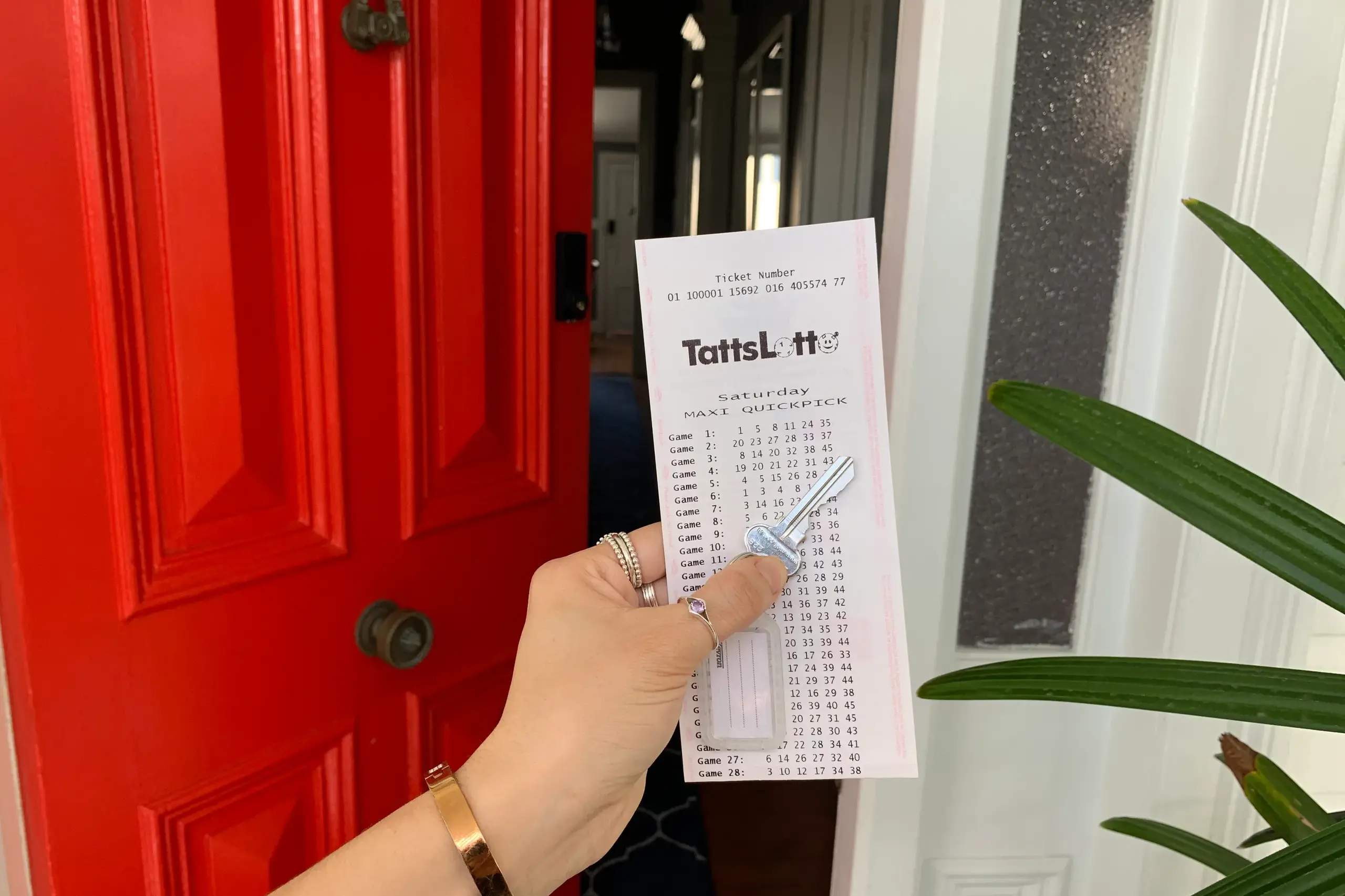 <p>WINNER: A Wangaratta dad is eager to make his daughter\\u2019s dream of owning a home a reality after landing a delightful $740,000 windfall in the weekend\\u2019s TattsLotto draw. </p>\\n
