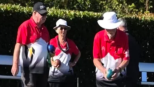 Delayed restart for Myrtleford bowlers