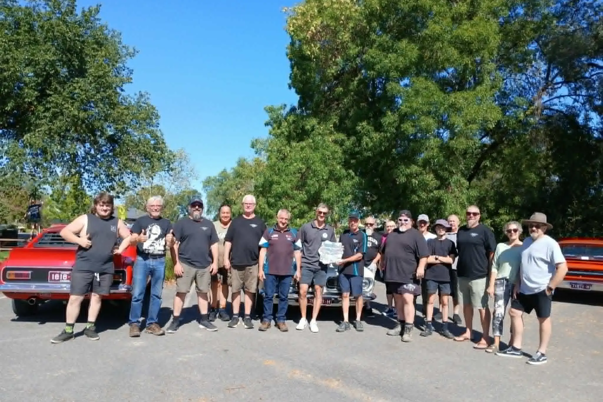 <p>SOCCER SUPPORT: The MCCKCC and Matt Vaccaro, Savoy Soccer Mini Roos coach gathered at the Milawa Bakery last Sunday to exchange last year\\'s \\'Show-n-Shine\\' funds and enjoy a coffee catch-up. PHOTO: MCCKCC</p>\\n
