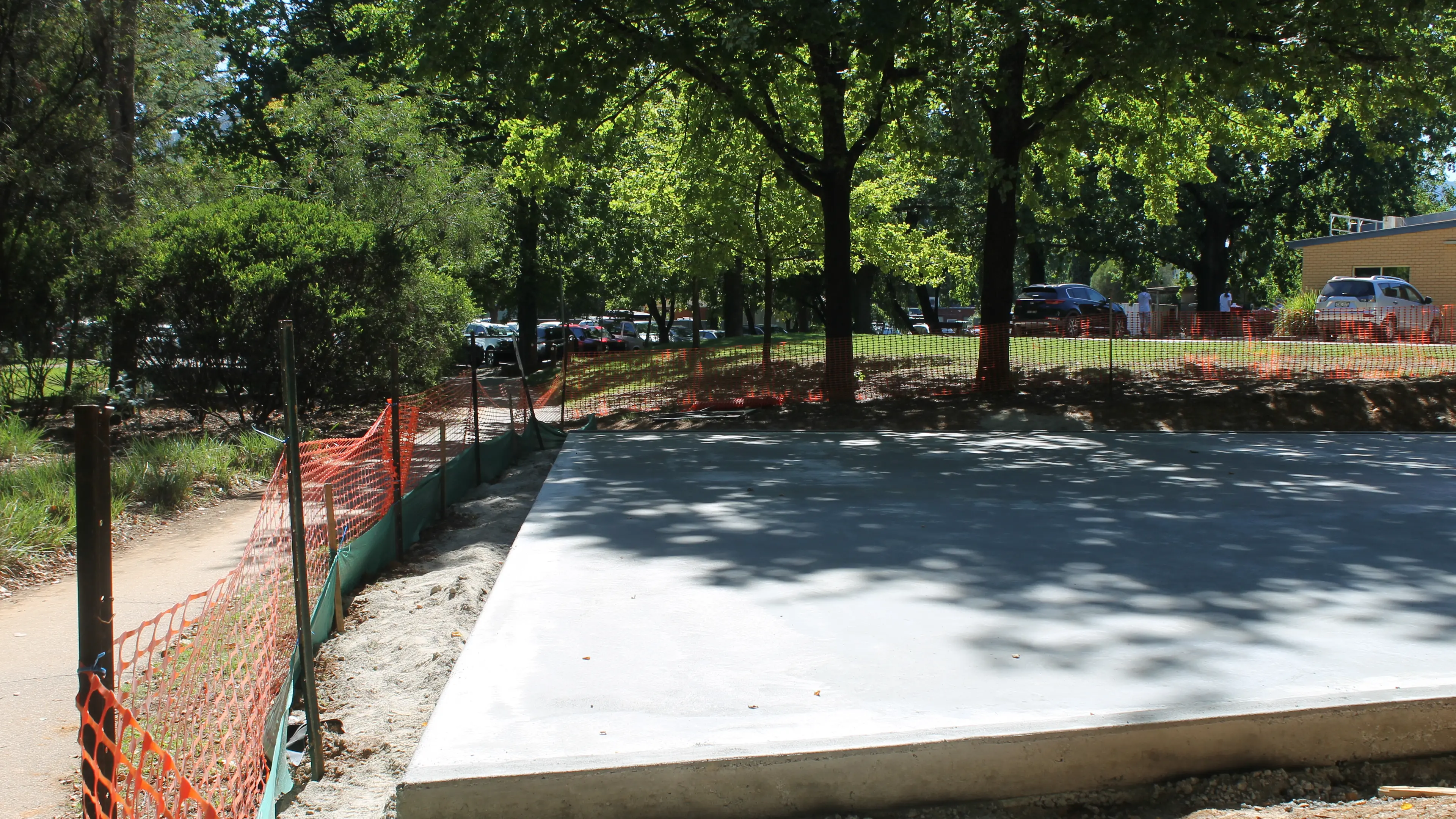 Outdoor exercise area works underway in Bright