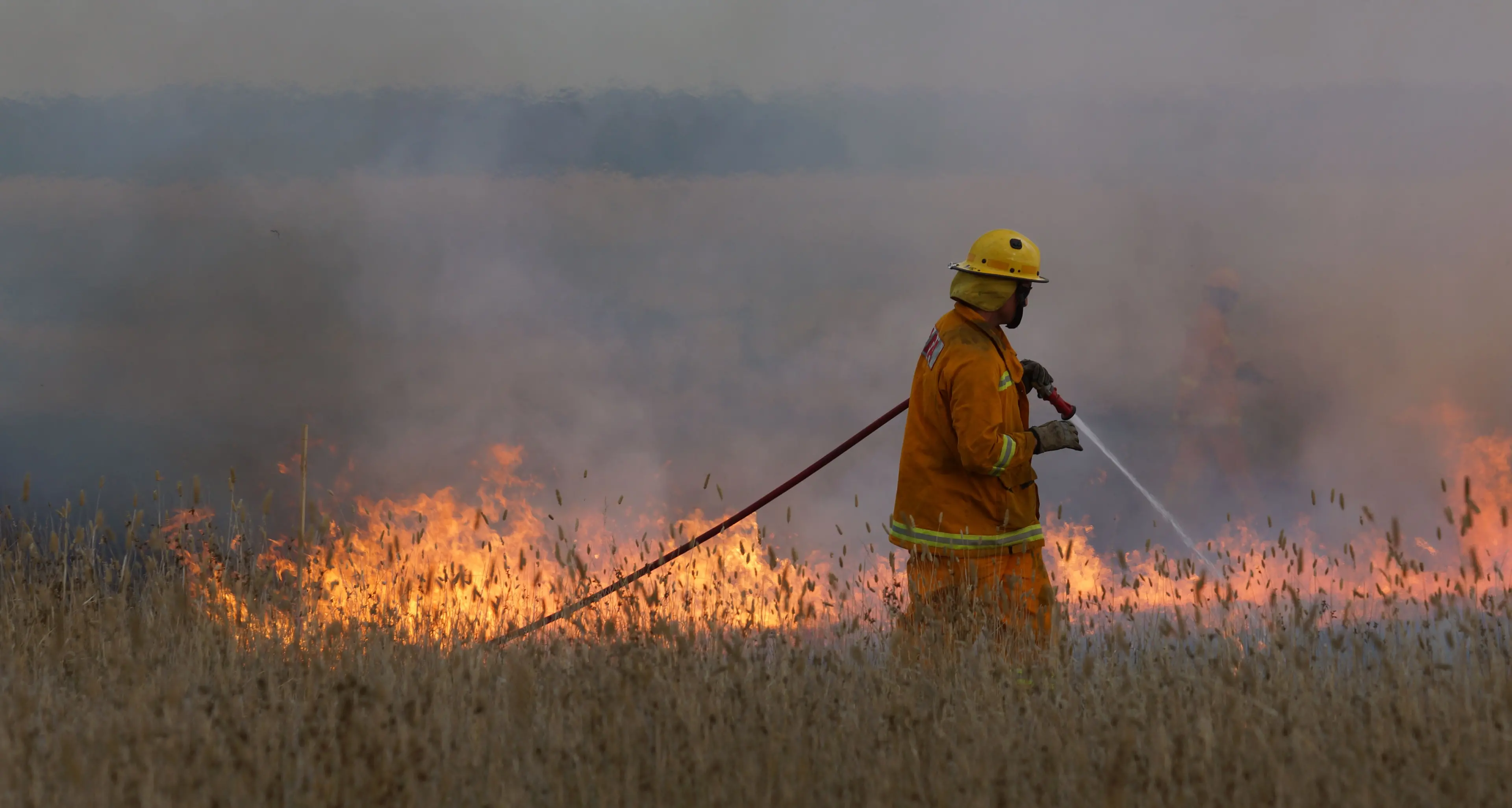 Veteran firefighter calls for change in fire inquiry
