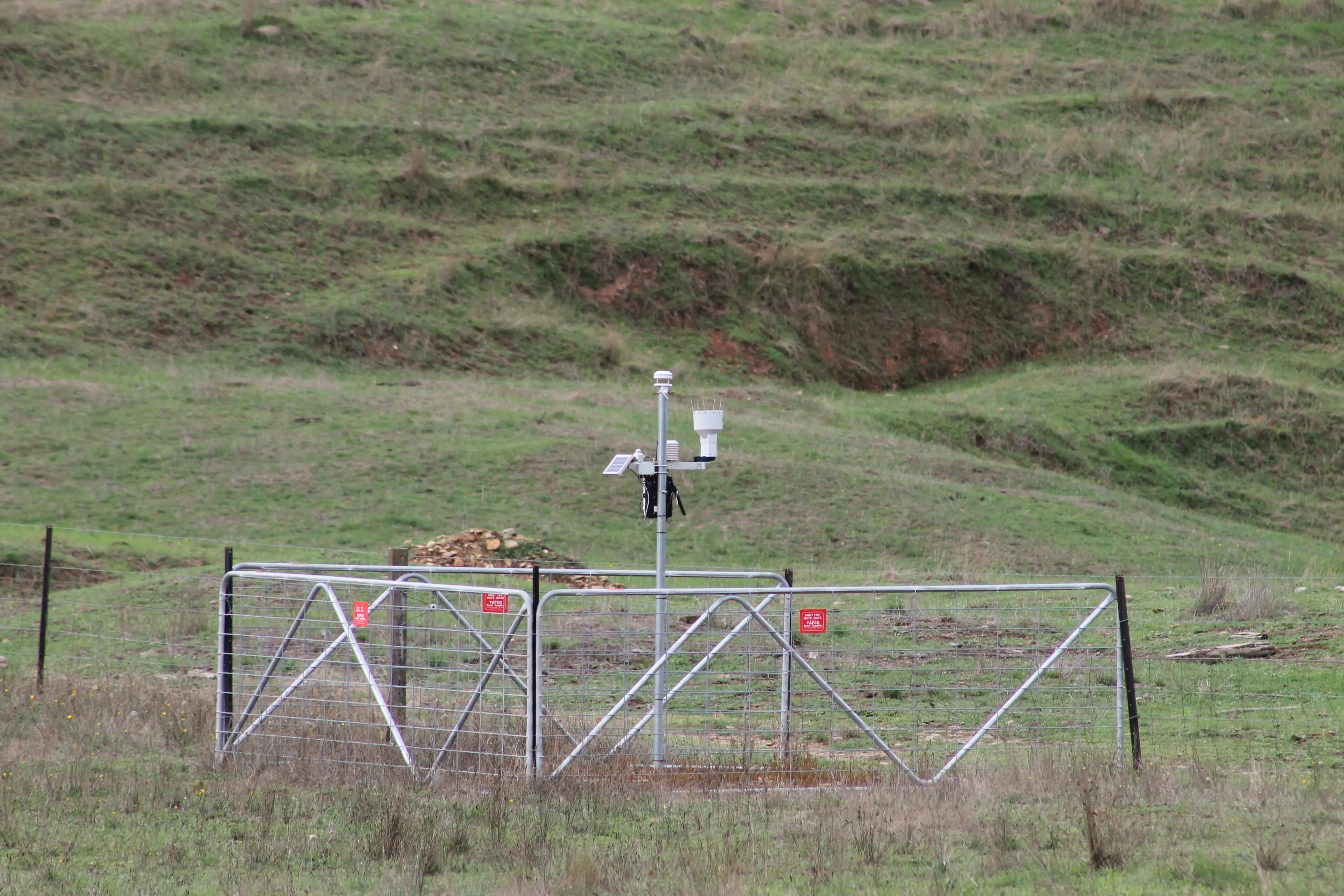 <p>READY FOR NEW READINGS: The Bright TAFCO weather station will add a fresh perspective on weather recorded in the region. PHOTO: Phoebe Morgan.</p>\\n