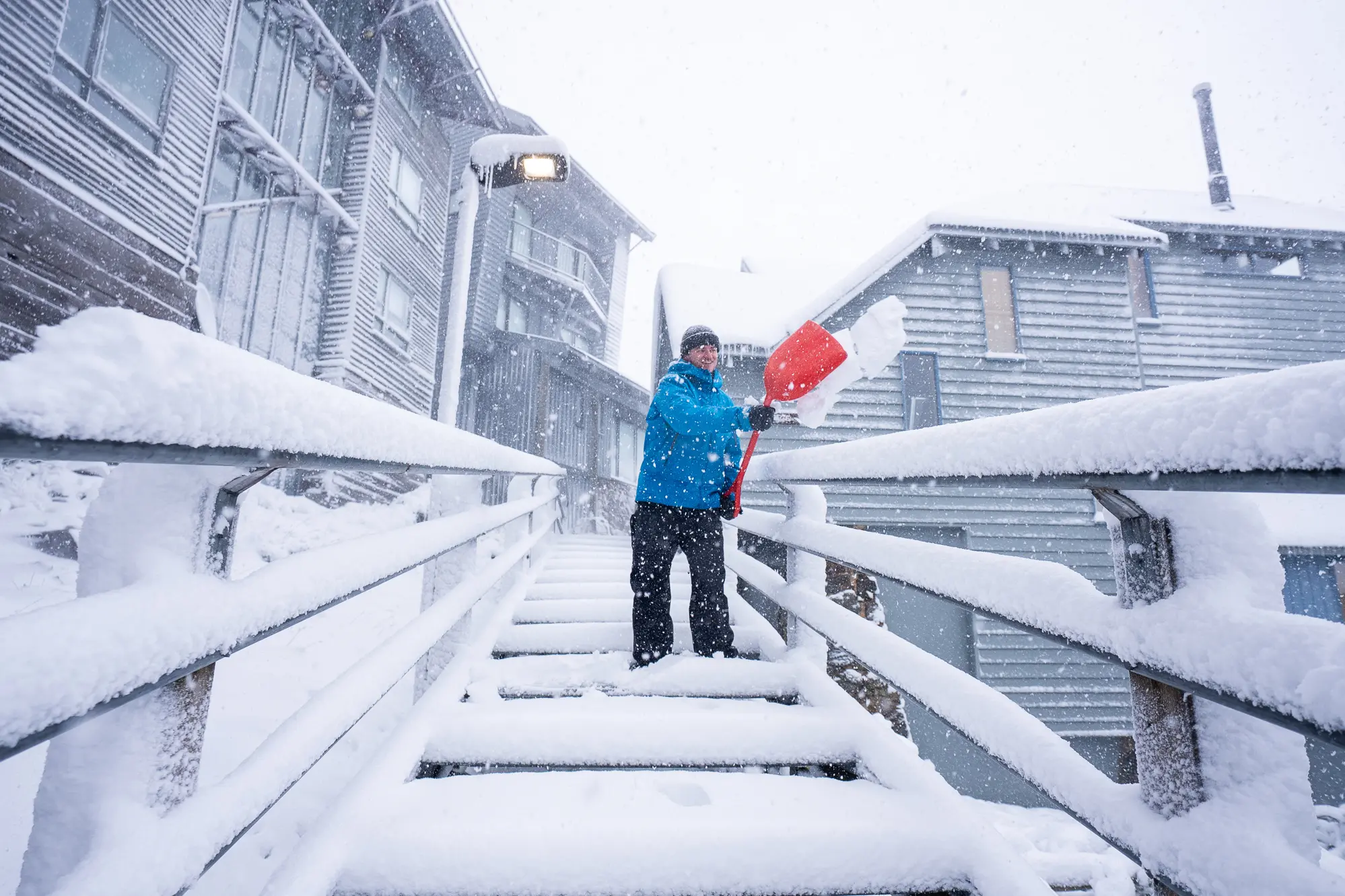 <p>NICE SURPRISE: Hotham was blanketed in 10cms of snow last Friday, which had Alex Pankiw on the shovel way earlier than planned. PHOTO: Chris Hocking, Vail Resorts</p>\\n