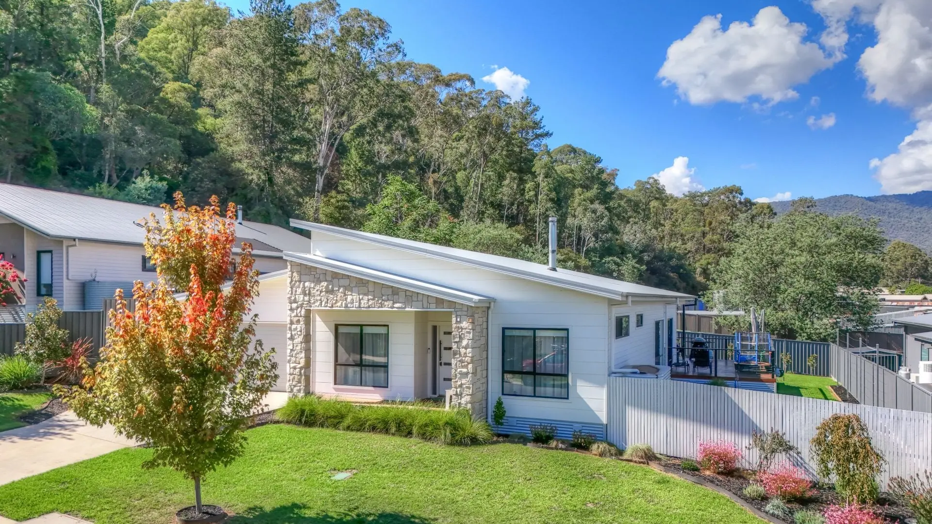 Effortless Modern Living with Exceptional Shedding