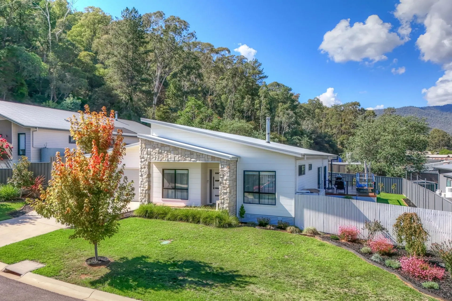 Effortless Modern Living with Exceptional Shedding