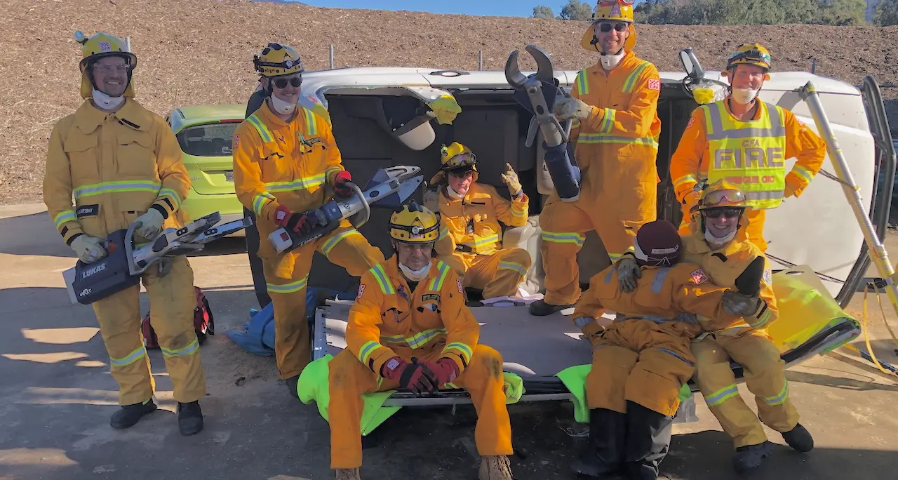 Mt Beauty CFA, Bright SES members hone road crash rescue skills