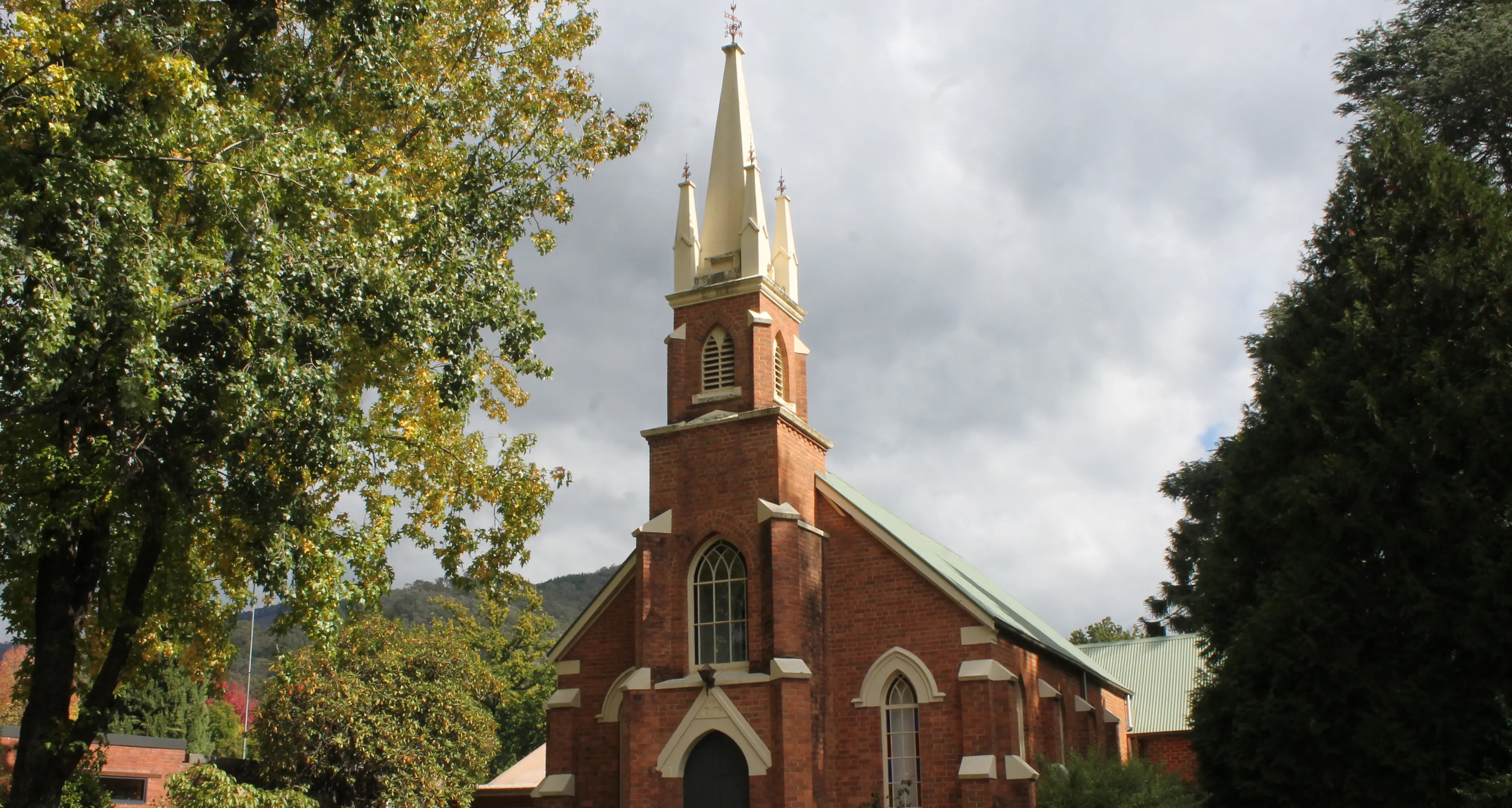 Ecumenical event in Bright draws crowds of collaborative Christians