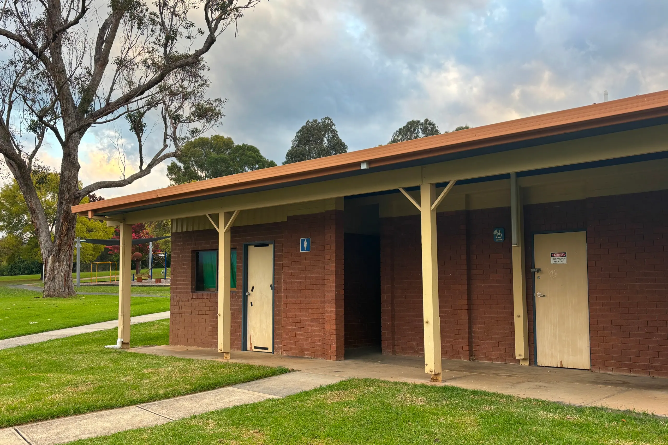 <p>WORKS COMMENCE: Refurbishment works on the public toilets at Tawonga Pioneer Memorial Park commenced on Monday this week. PHOTO: Alpine Shire Council</p>\\n