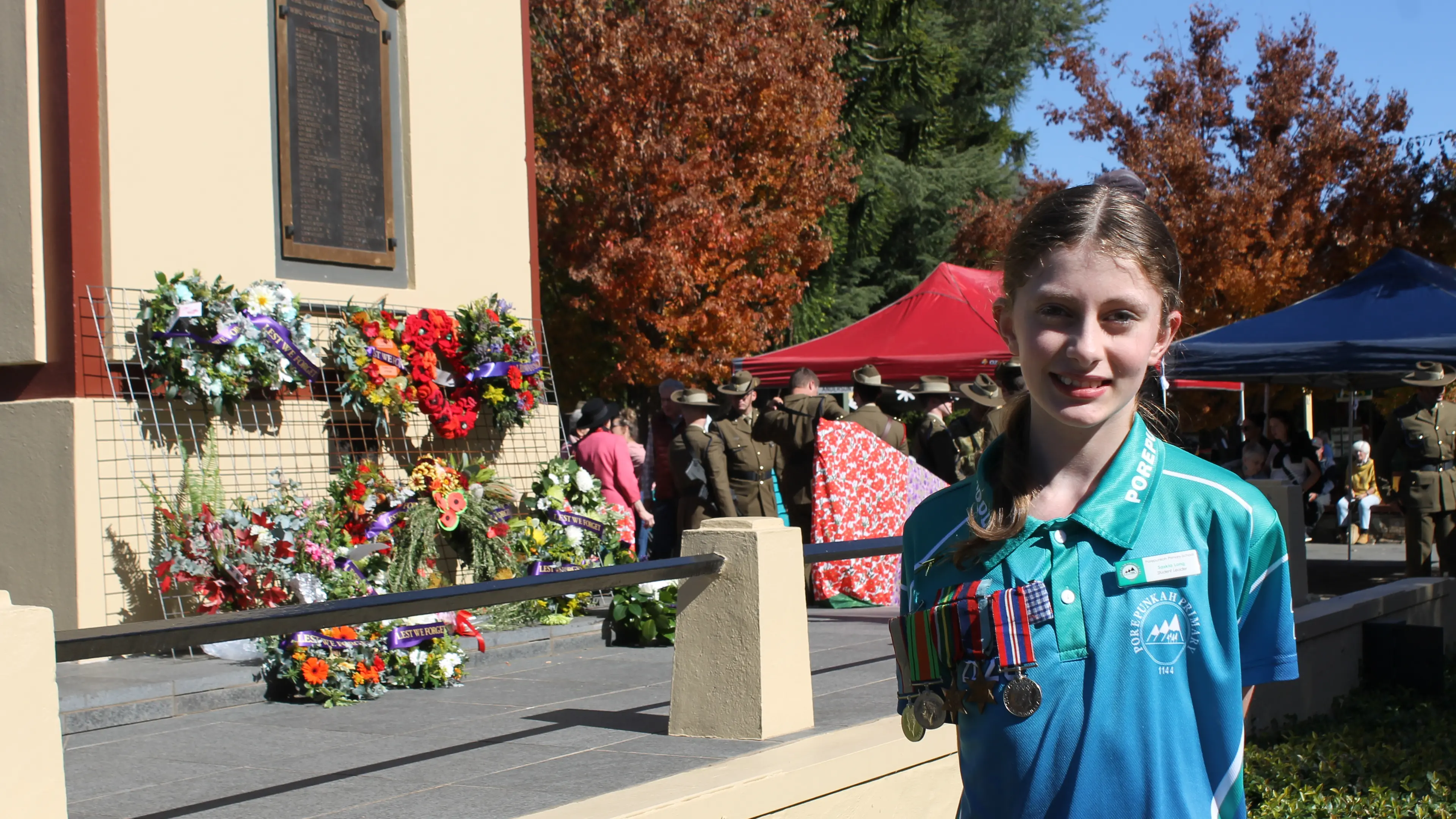 Splendidly sunny day for ANZAC Day services in Bright
