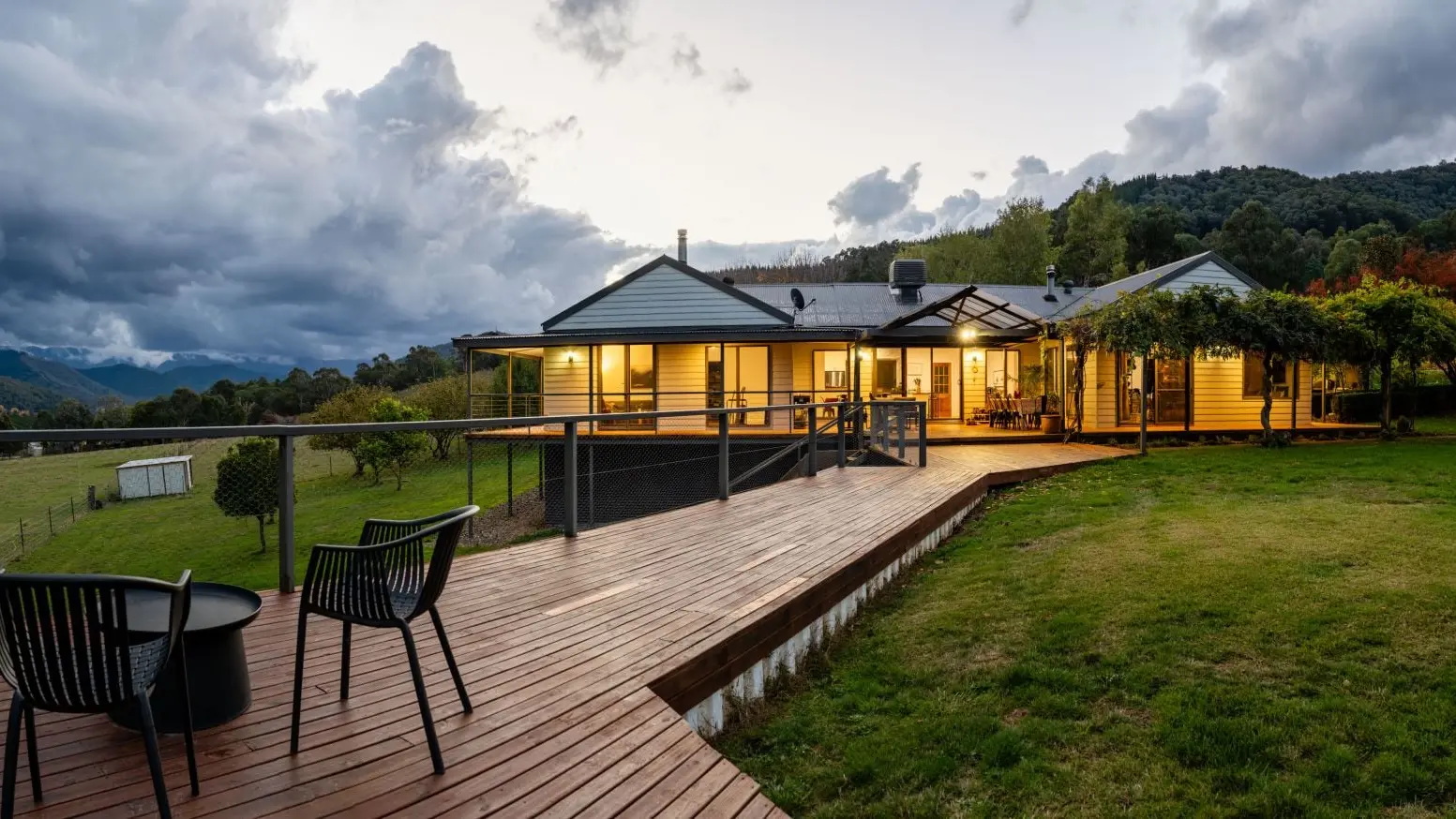 One of the Valley's Most Exceptional Lifestyle Holdings