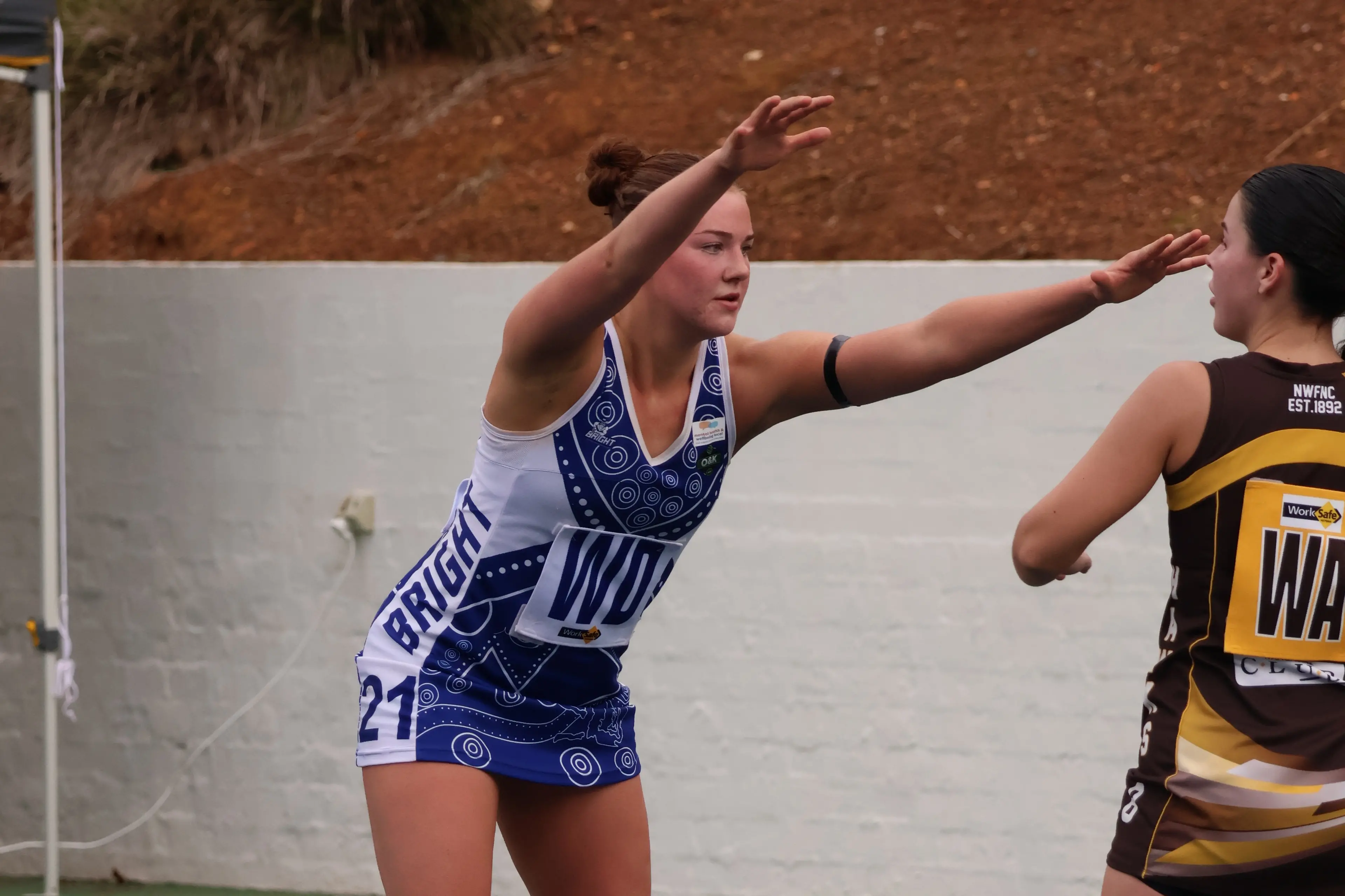 <p>DEFENCE: Lexi Mathers puts the defensive pressure on in A grade\\'s win. PHOTOS: Amy Sholl.</p>\\n