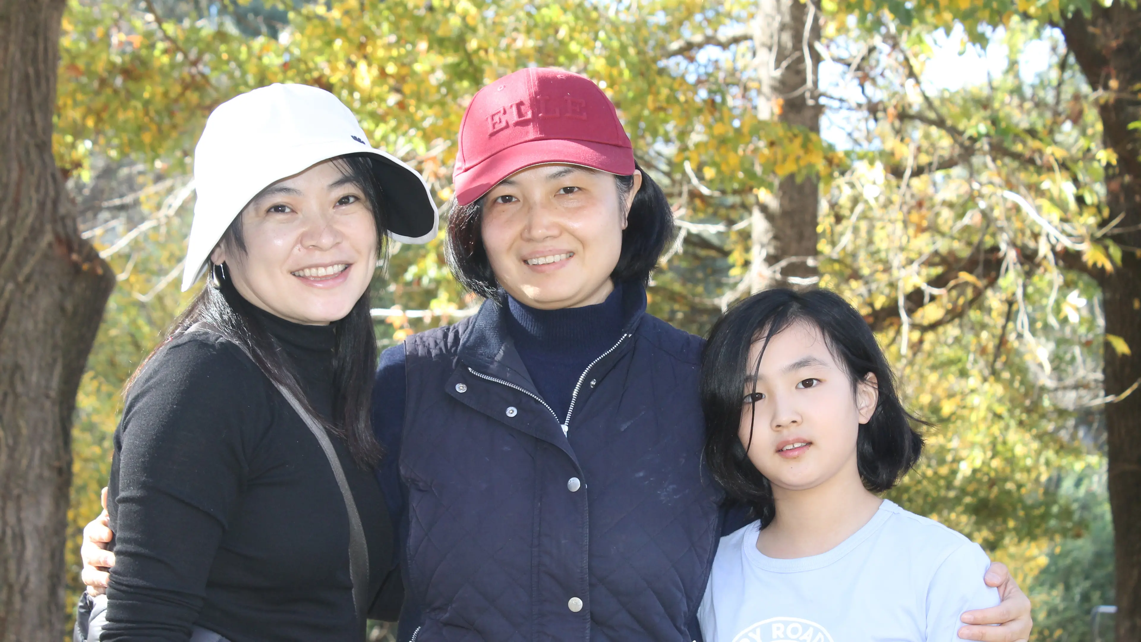 People Around Town - Bright - Alice Li, Maggie Yu & Jocelyne Ren