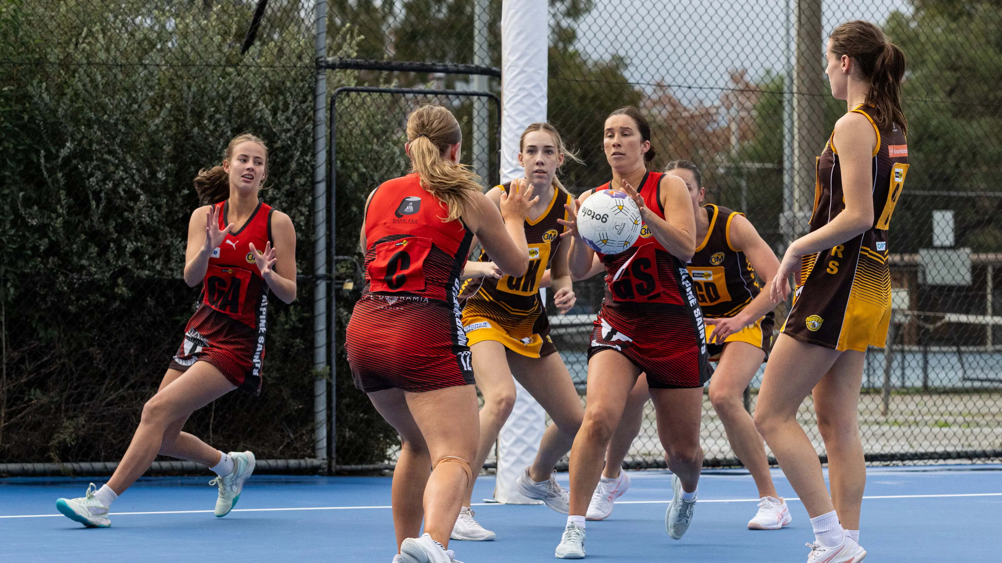 Saints humbled by Hawks