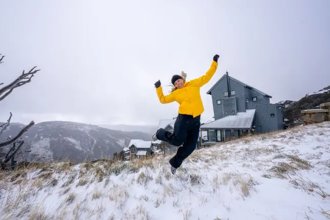 <p>FROSTY DROP CELEBRATION: Hotham Stakeholders Association (HSA) and Disabled Wintersport Australia (DWA) successfully secured $45,000 to progress planning, detailed design and environmental assessments for an upgrade to the Frosty Drop ski trail access point within the resort.</p>\\n
