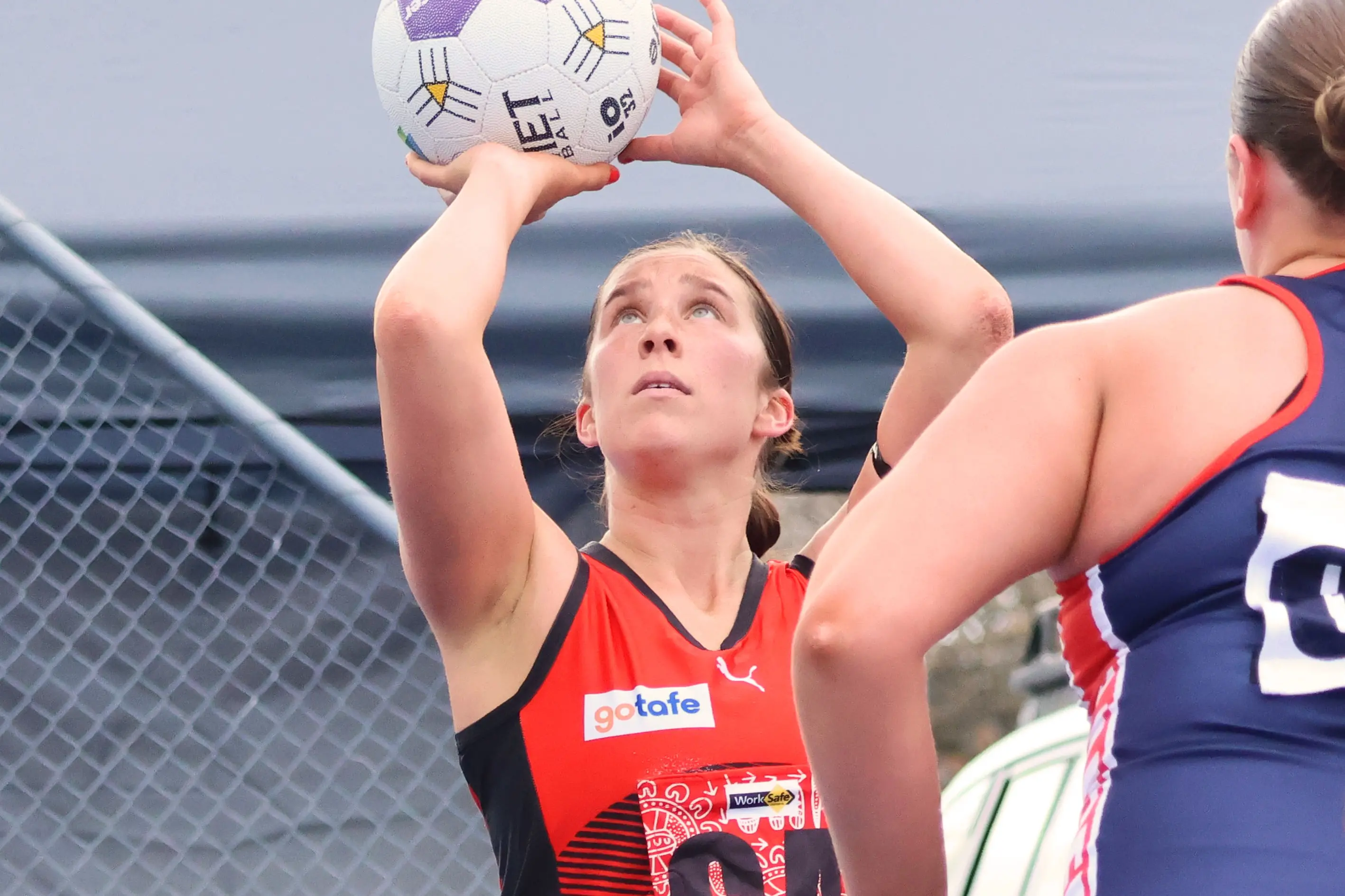 <p>SHARP SHOOTER: Emma Sharp lines up the shot. PHOTOS: Janet Watt</p>\\n