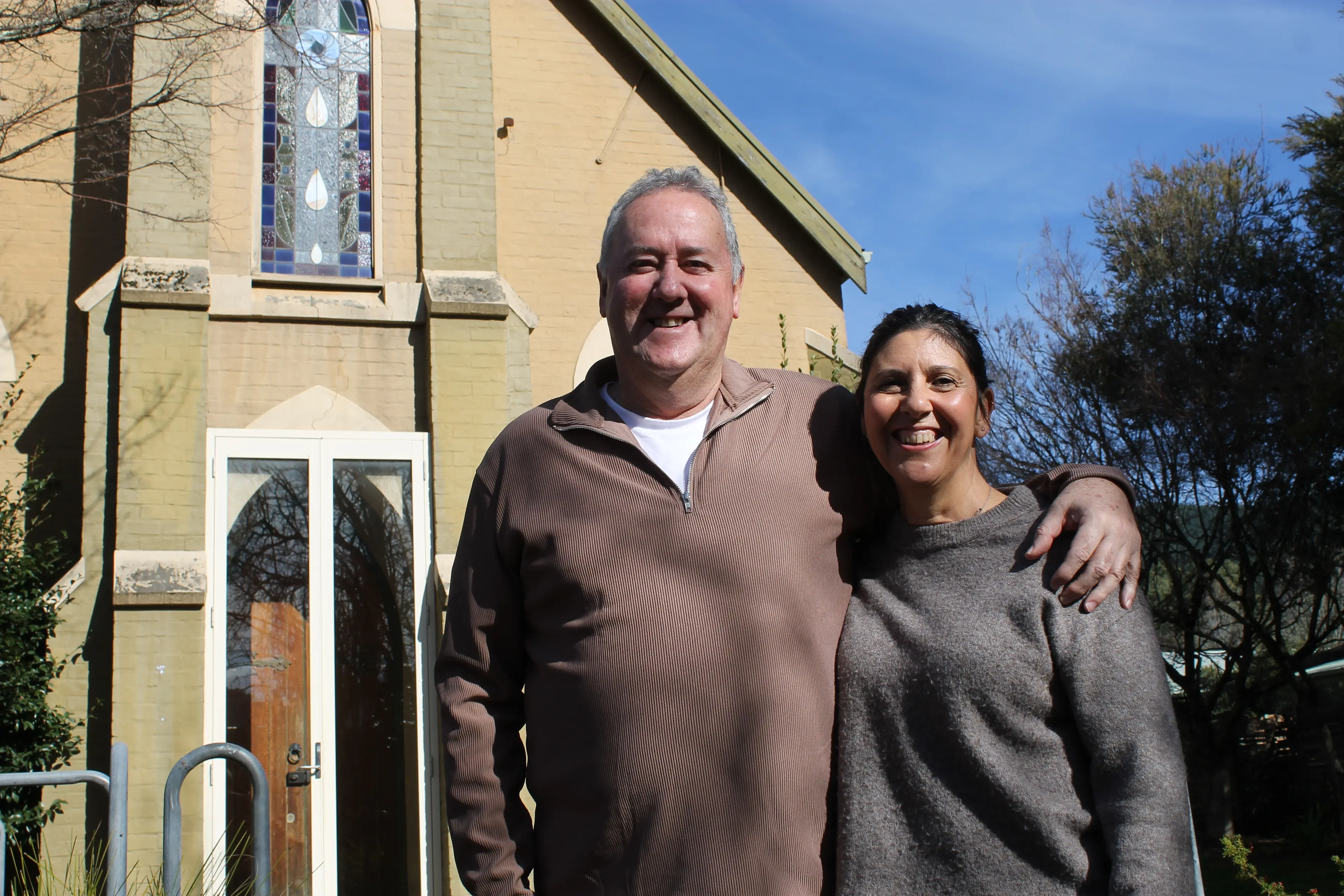 <p>SUPPORTIVE SUPPER: Greg and Caz Duns aim to bring together women from the local community who are experiencing tough times for a \\'Christmas in July\\' special event of connection, support and encouragement. PHOTO: Phoebe Morgan</p>\\n