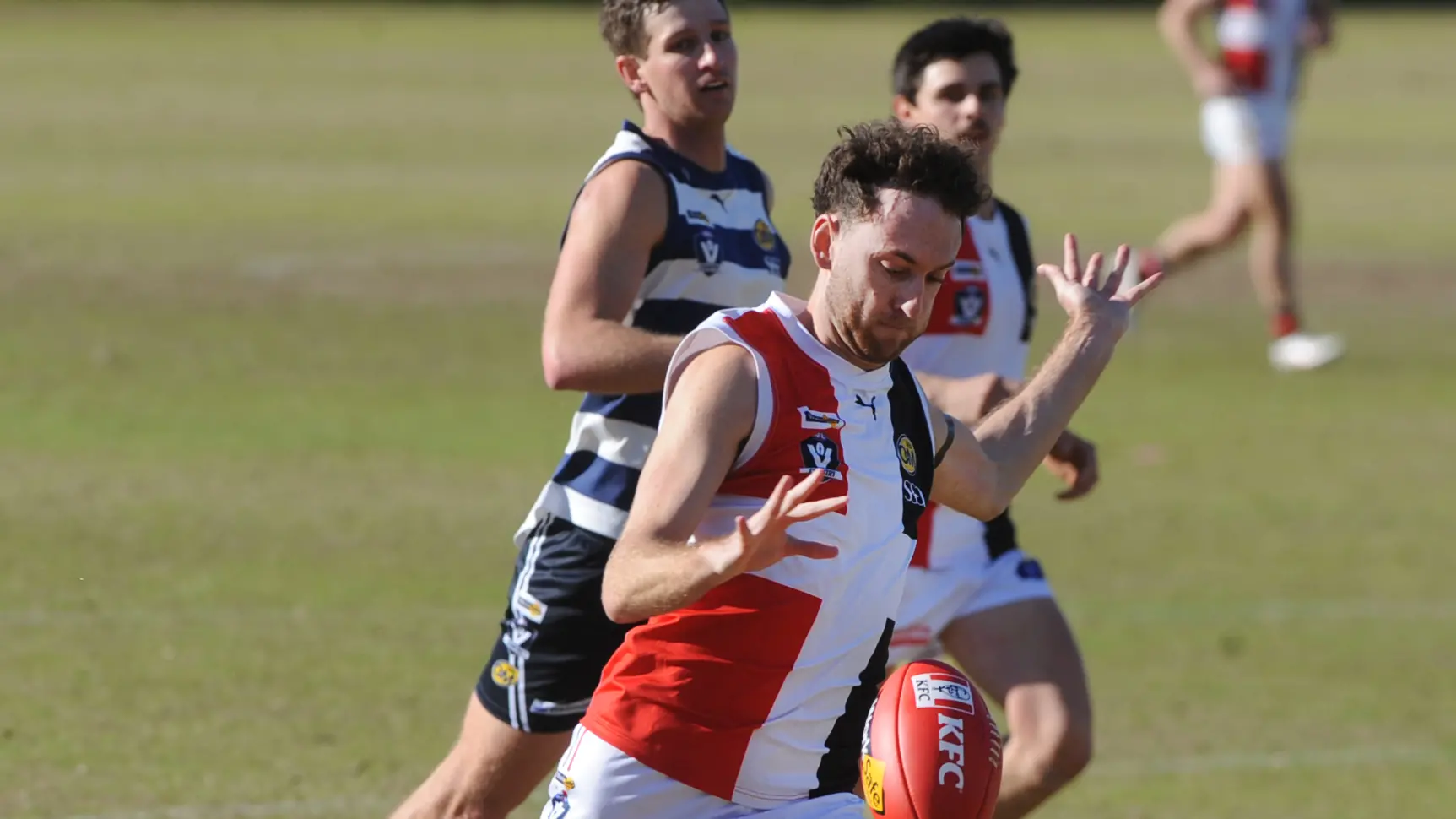 Mid-game lapse proves costly for Saints in thriller