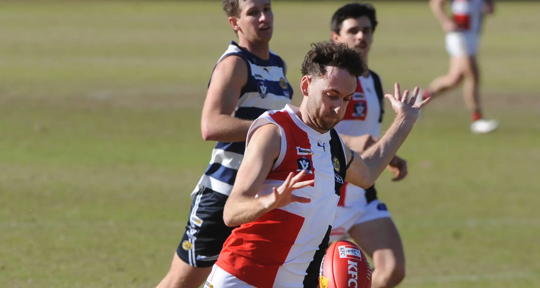 Mid-game lapse proves costly for Saints in thriller