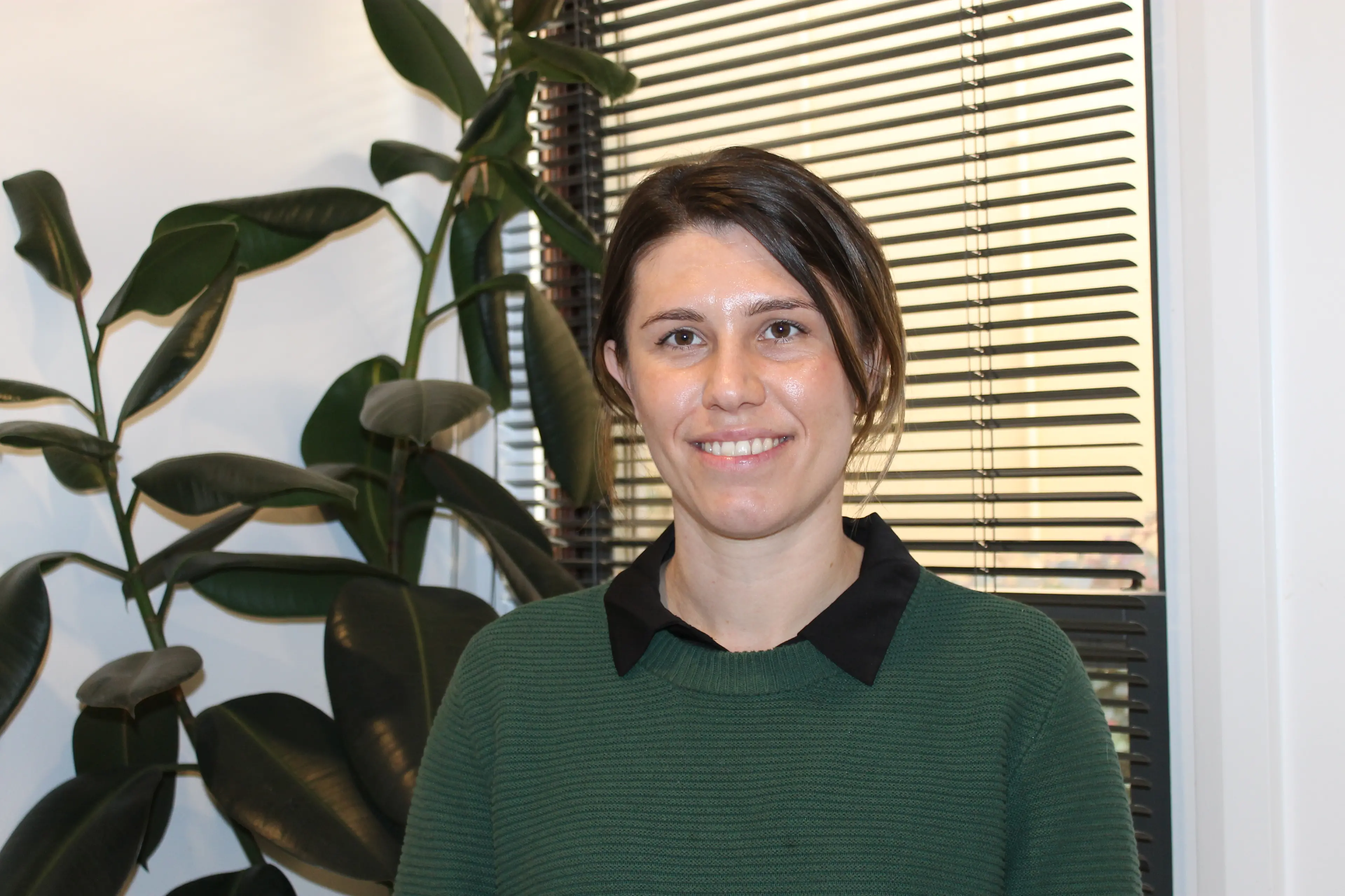 <p>Bright\\'s person around town: Caroline Scappatura.</p>\\n