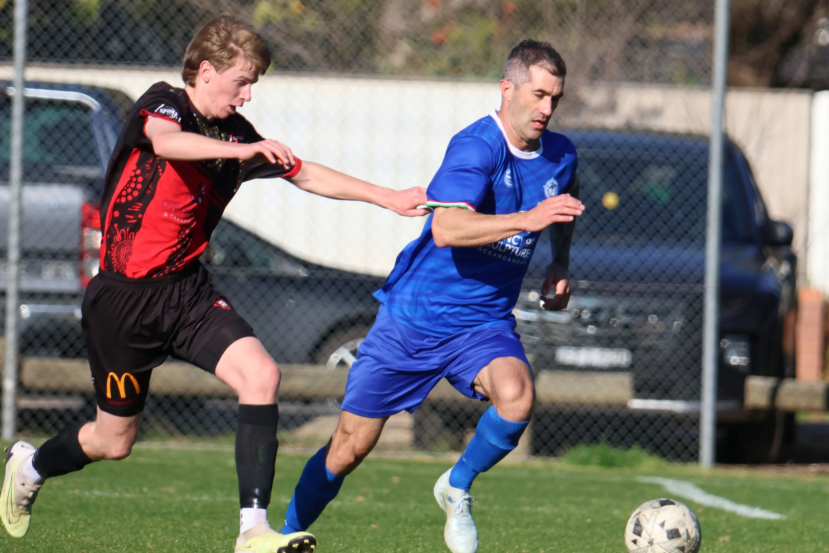 <p>ON THE BREAK: Matt Vaccaro springs after the ball. PHOTOS: Janet Watt</p>\\n