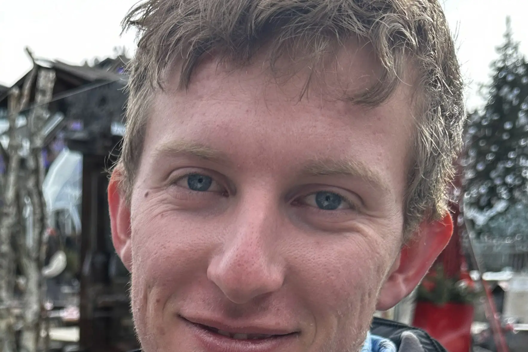 <p>HONOURED: Fromer Bright dux Lachlan Hore has been chosen for a summer internship at Boeing.</p>\\n